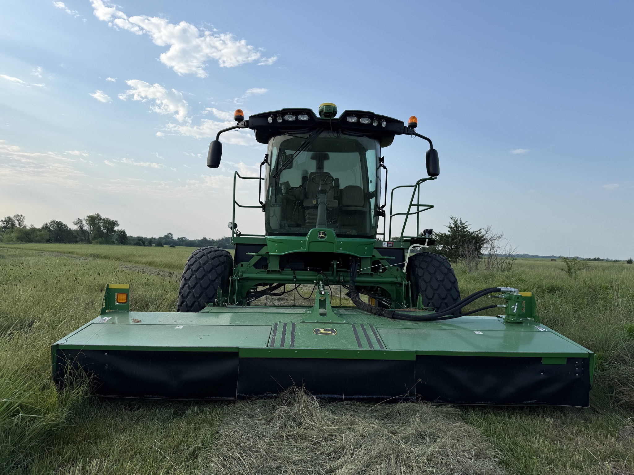 2014 John Deere W235 Self-Propelled Windrowers and Swather