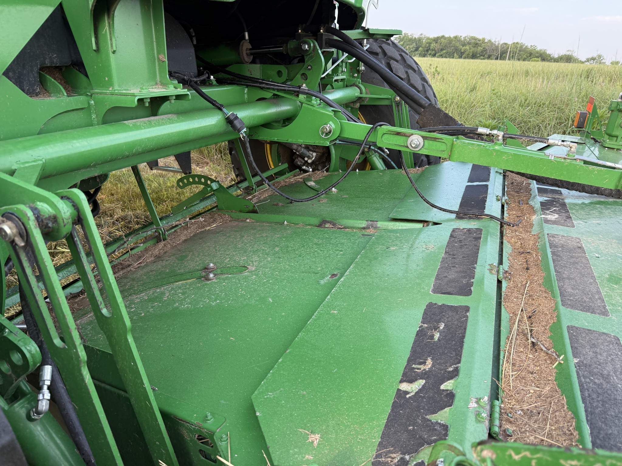 2014 John Deere W235 Self-Propelled Windrowers and Swather