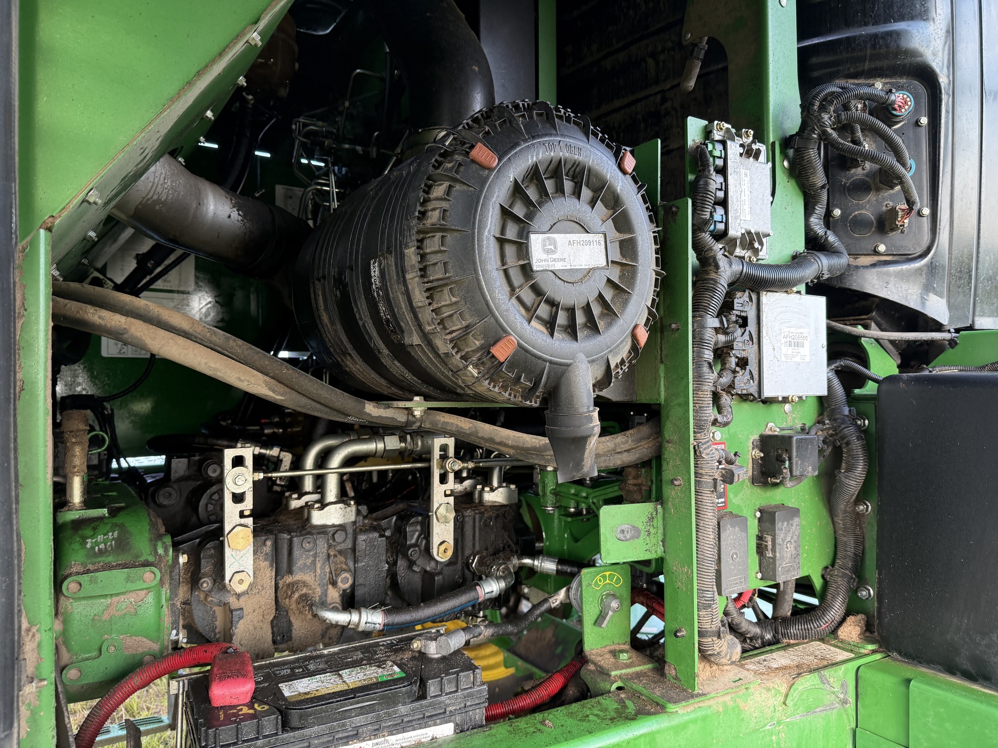2014 John Deere W235 Self-Propelled Windrowers and Swather