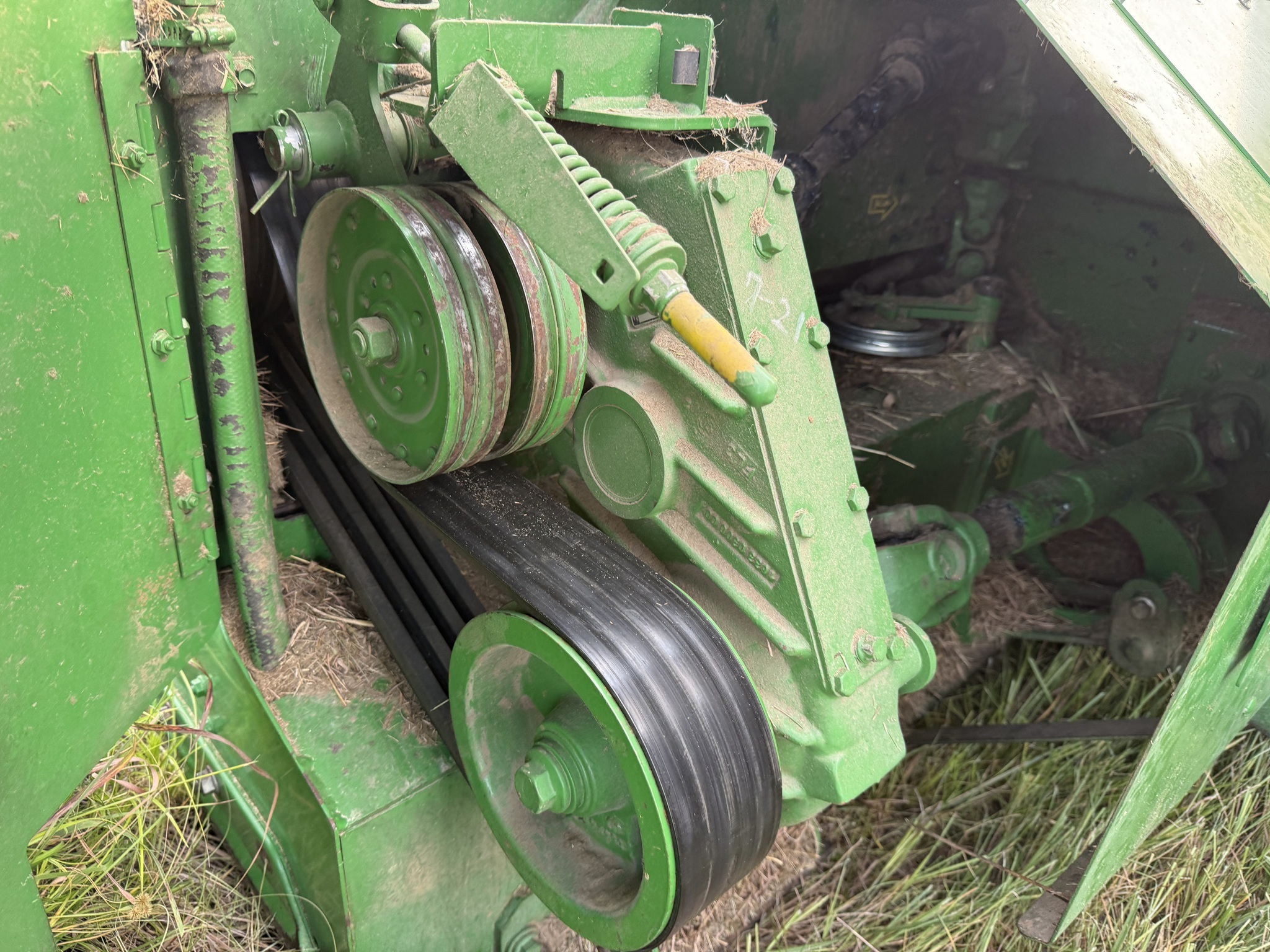 2014 John Deere W235 Self-Propelled Windrowers and Swather