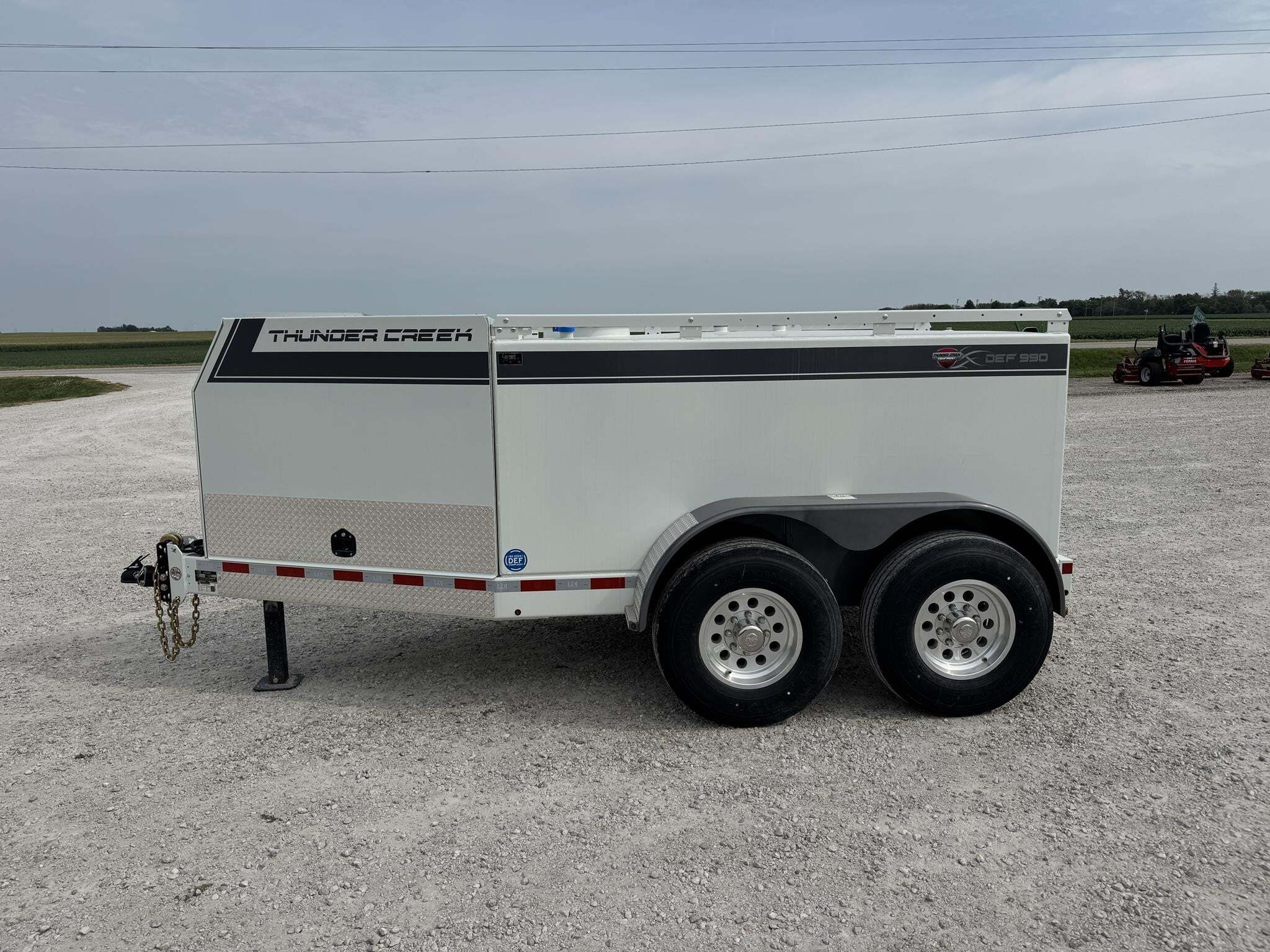 2026 Thunder Creek DEF990 Fuel Trucks/Trailer