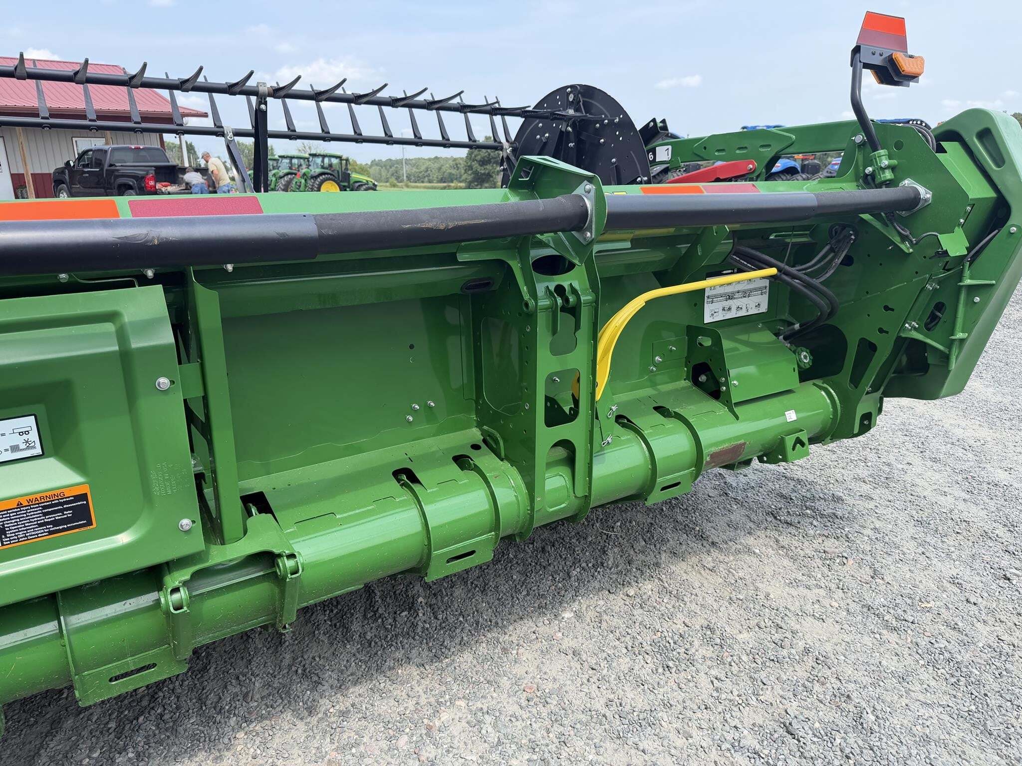 2023 John Deere HD40F Platform