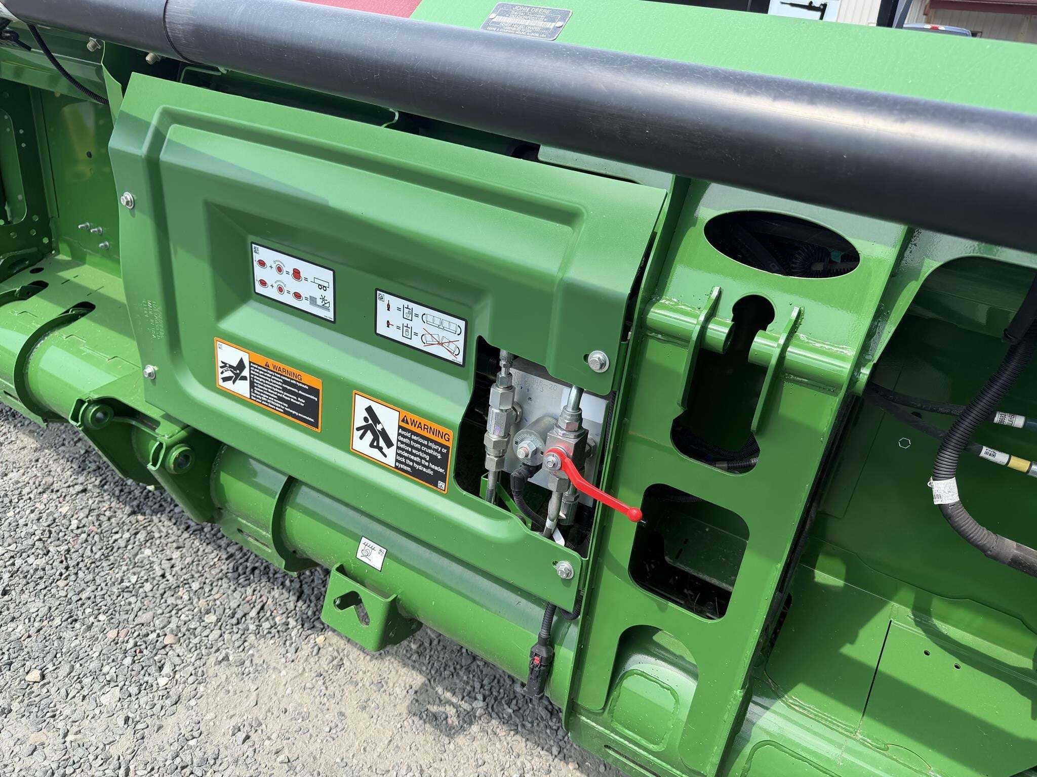 2023 John Deere HD40F Platform