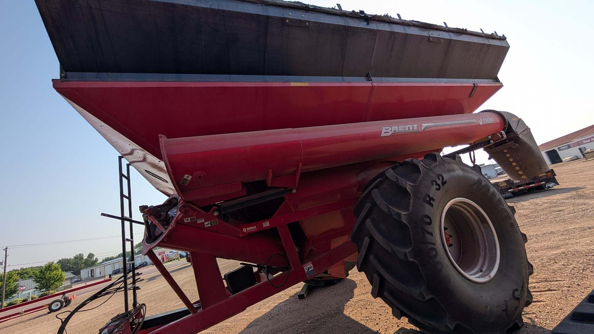 2021 Brent V1100 Grain Cart