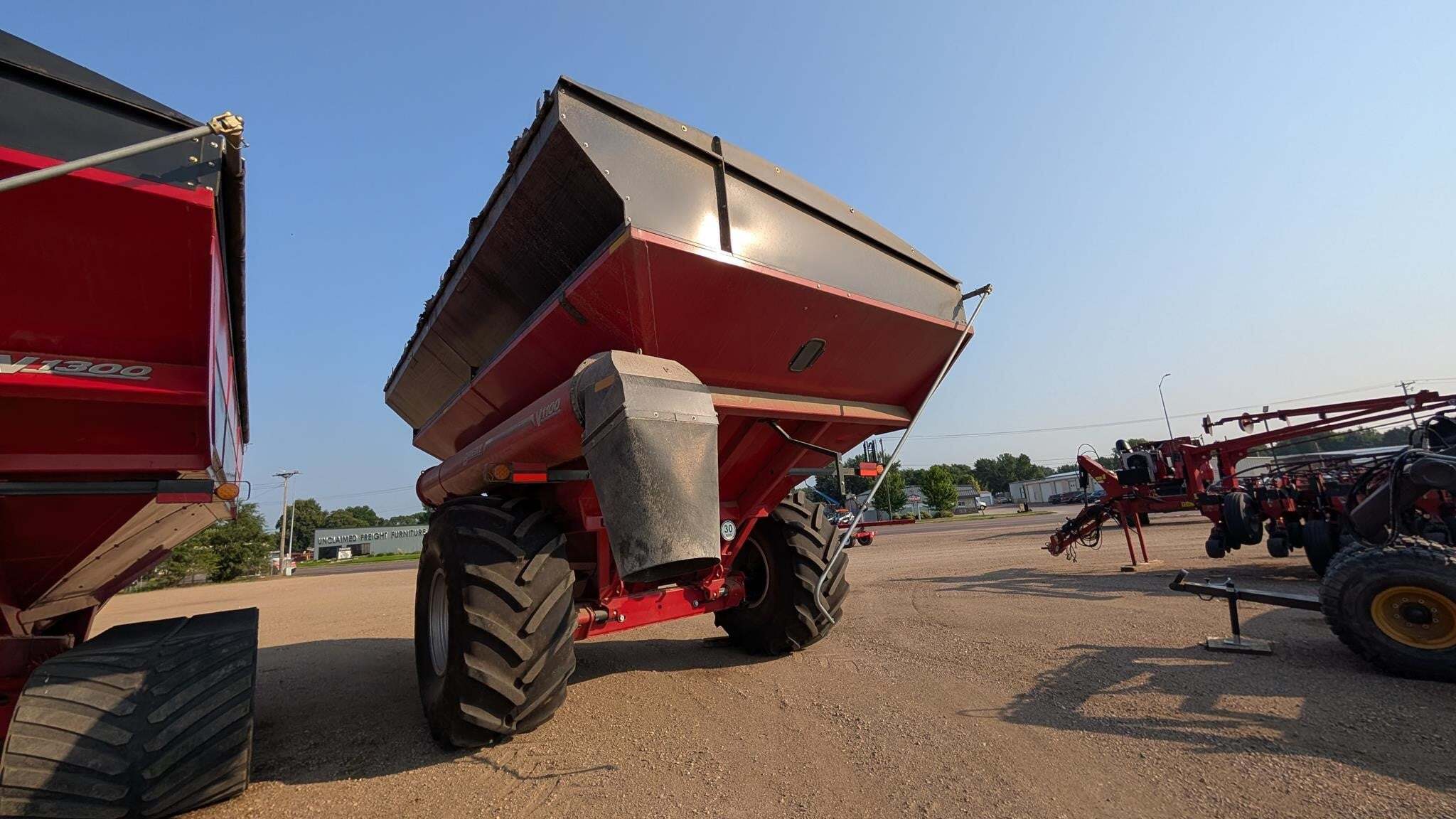 2021 Brent V1100 Grain Cart