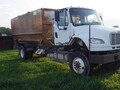 2006 Roto Mix 620-16 Grinders and Mixer