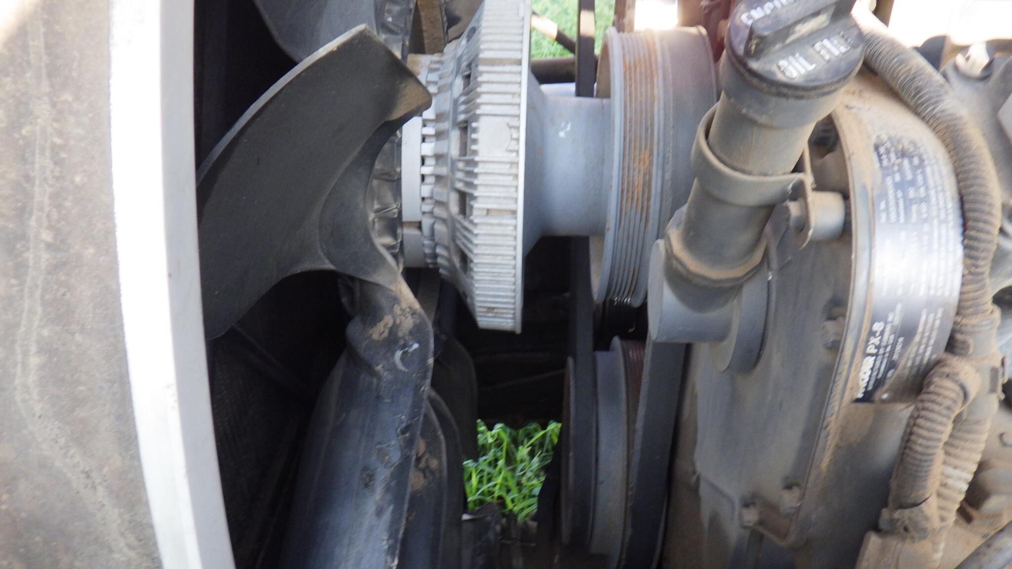 2012 Roto Mix 620-16 Grinders and Mixer
