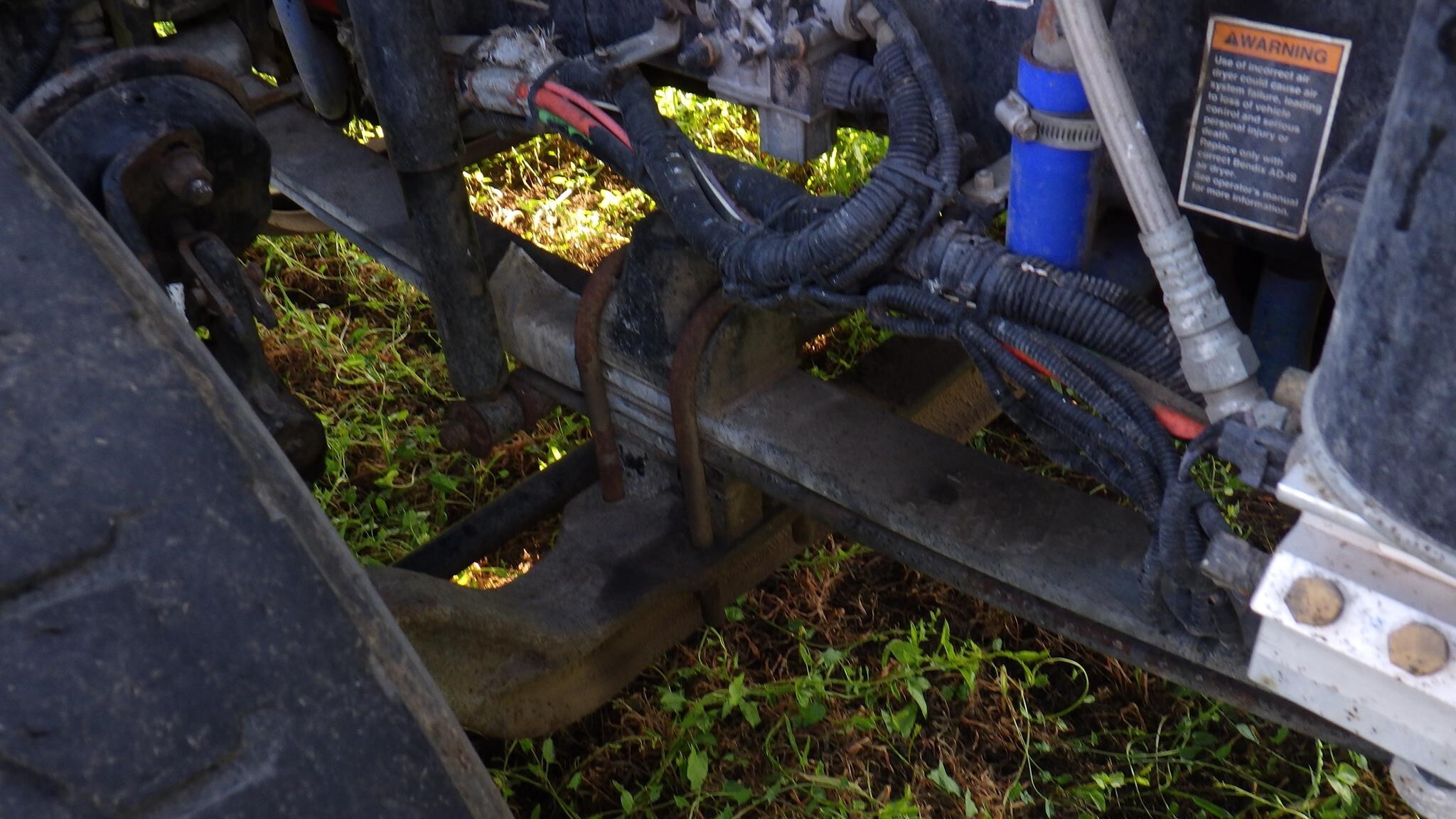 2012 Roto Mix 620-16 Grinders and Mixer