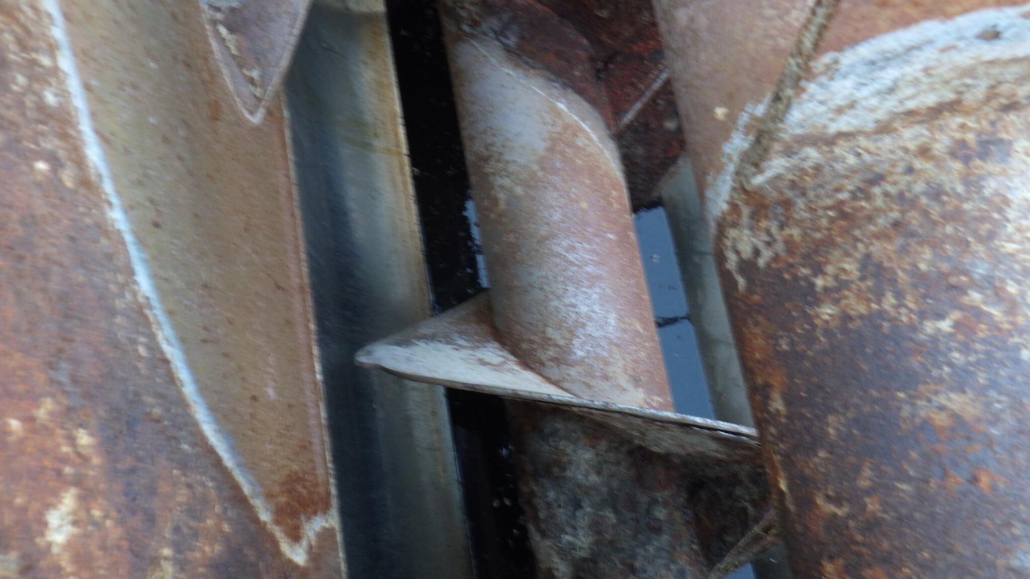 2012 Roto Mix 620-16 Grinders and Mixer