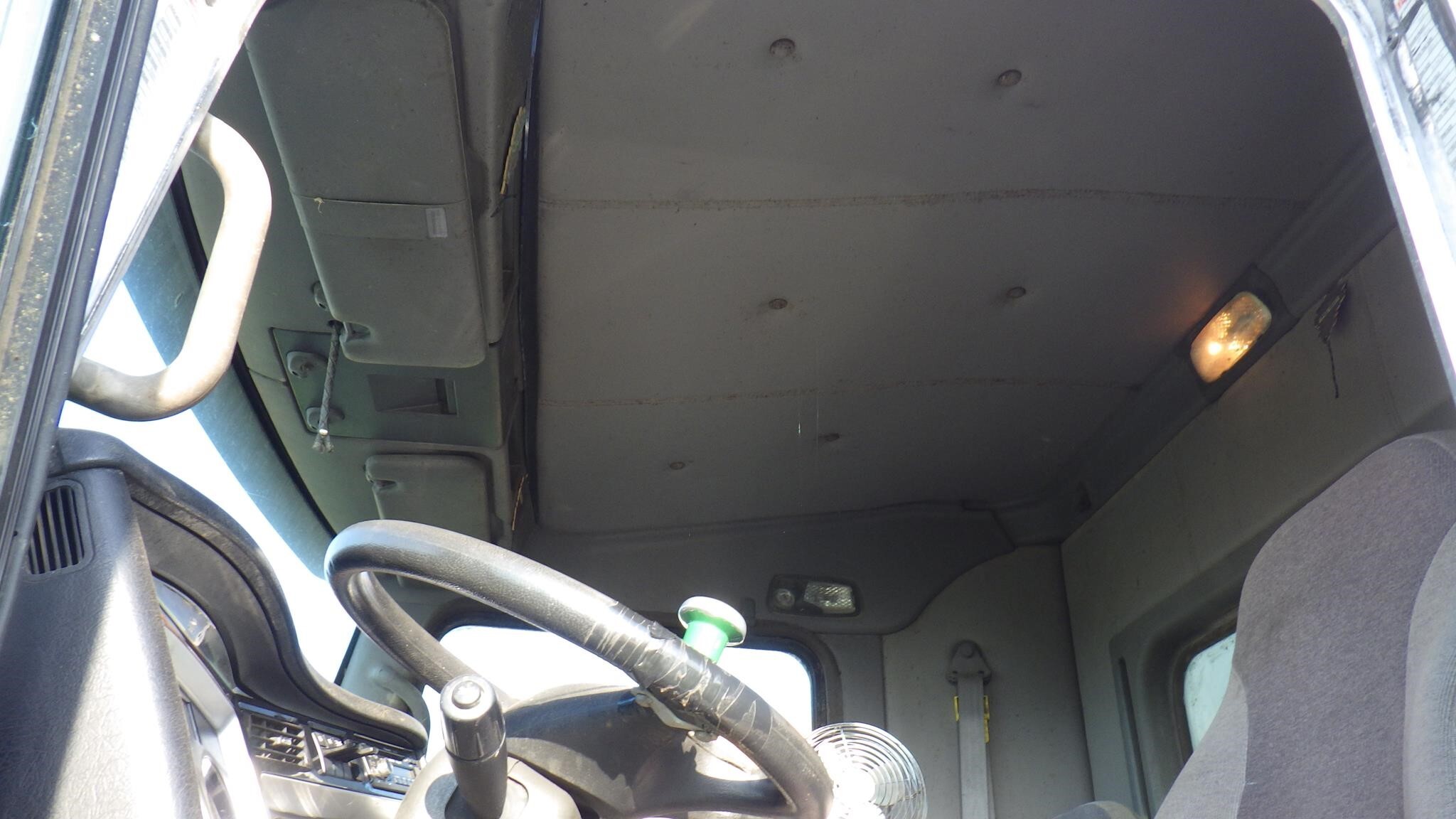 2012 Roto Mix 620-16 Grinders and Mixer