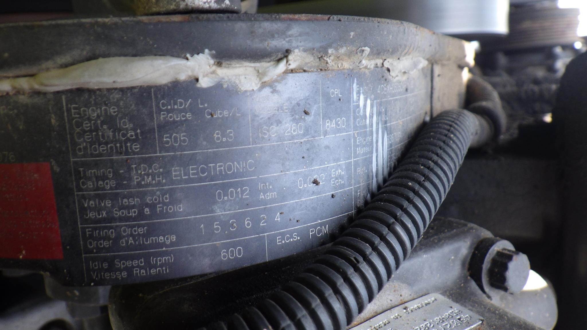 2004 Roto Mix 620-16 Grinders and Mixer