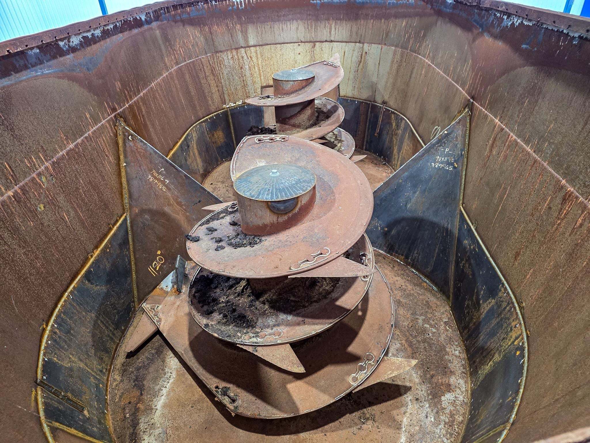 2011 Supreme International 1200T Grinders and Mixer