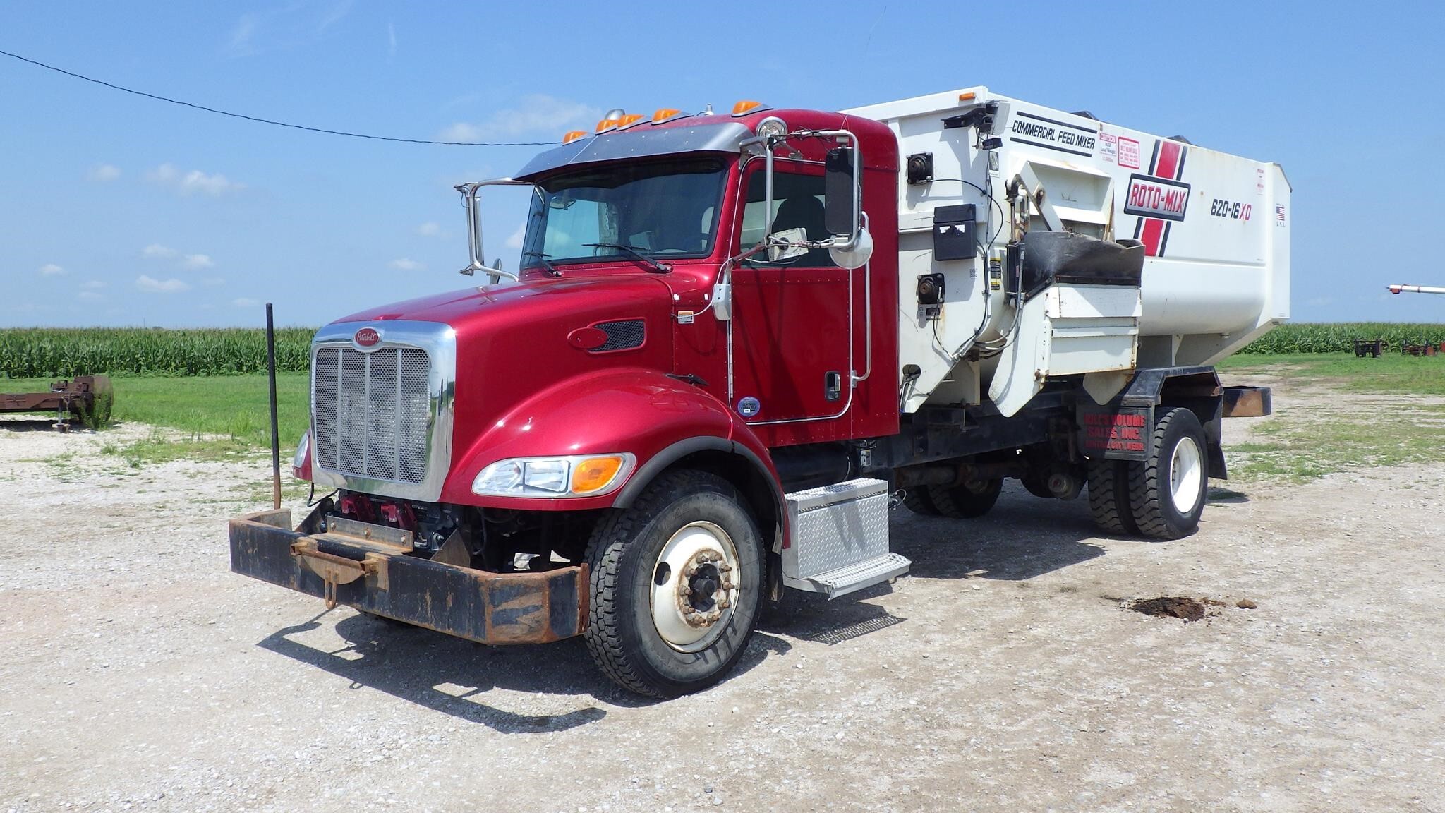 2019 Roto Mix 620-16XD Grinders and Mixer