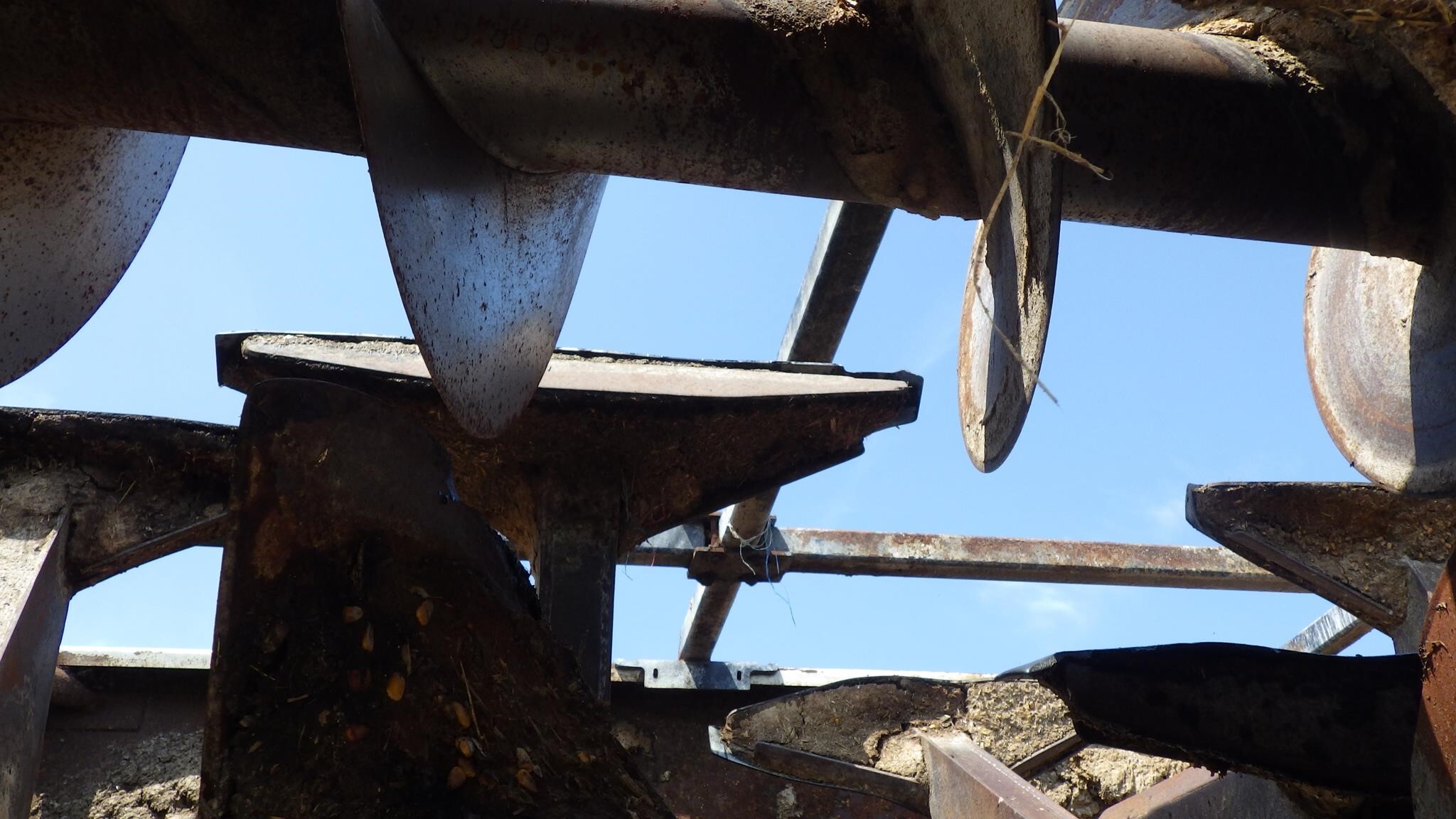 2019 Roto Mix 620-16XD Grinders and Mixer