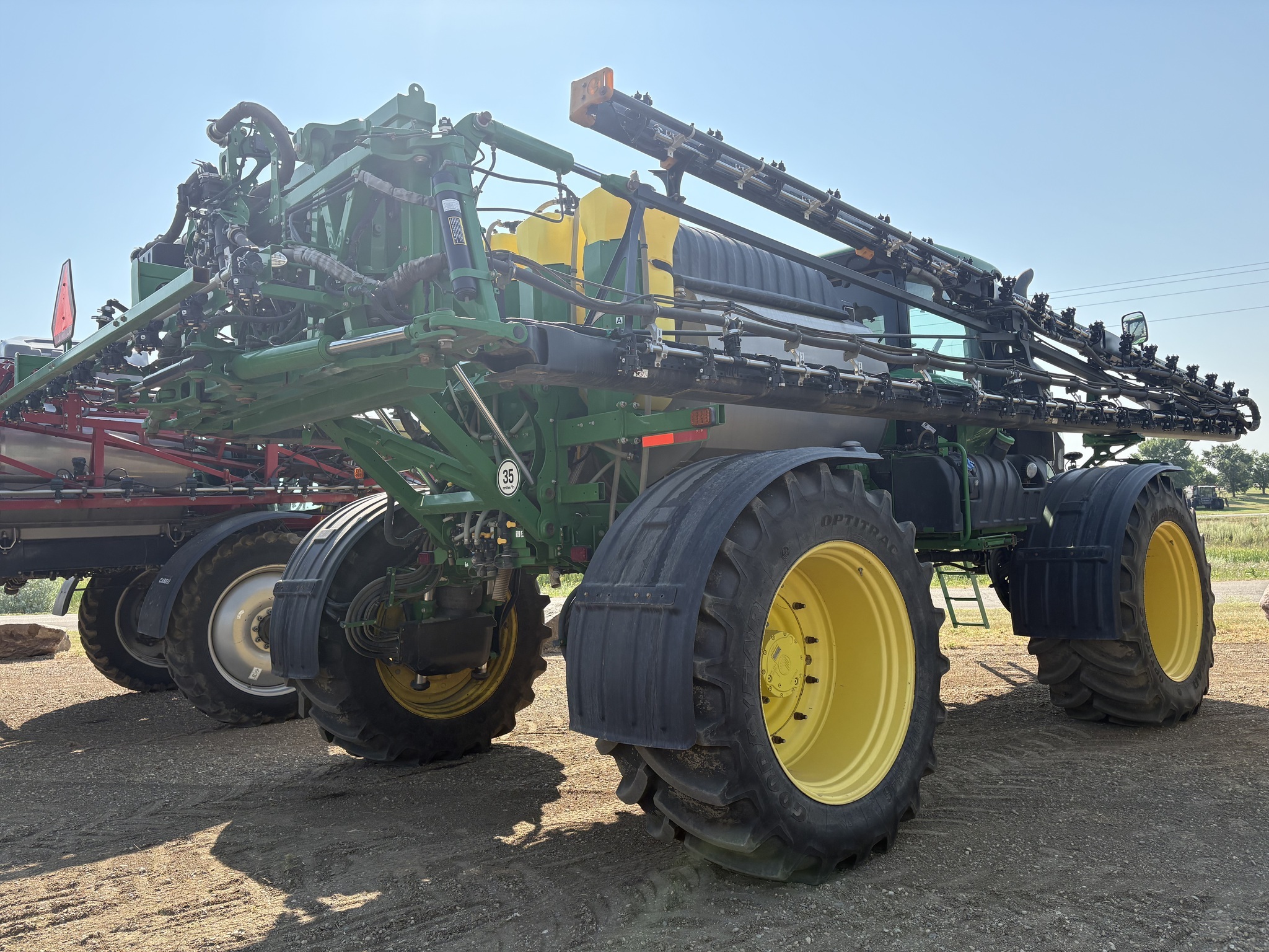 2019 John Deere R4045 Self-Propelled Sprayer