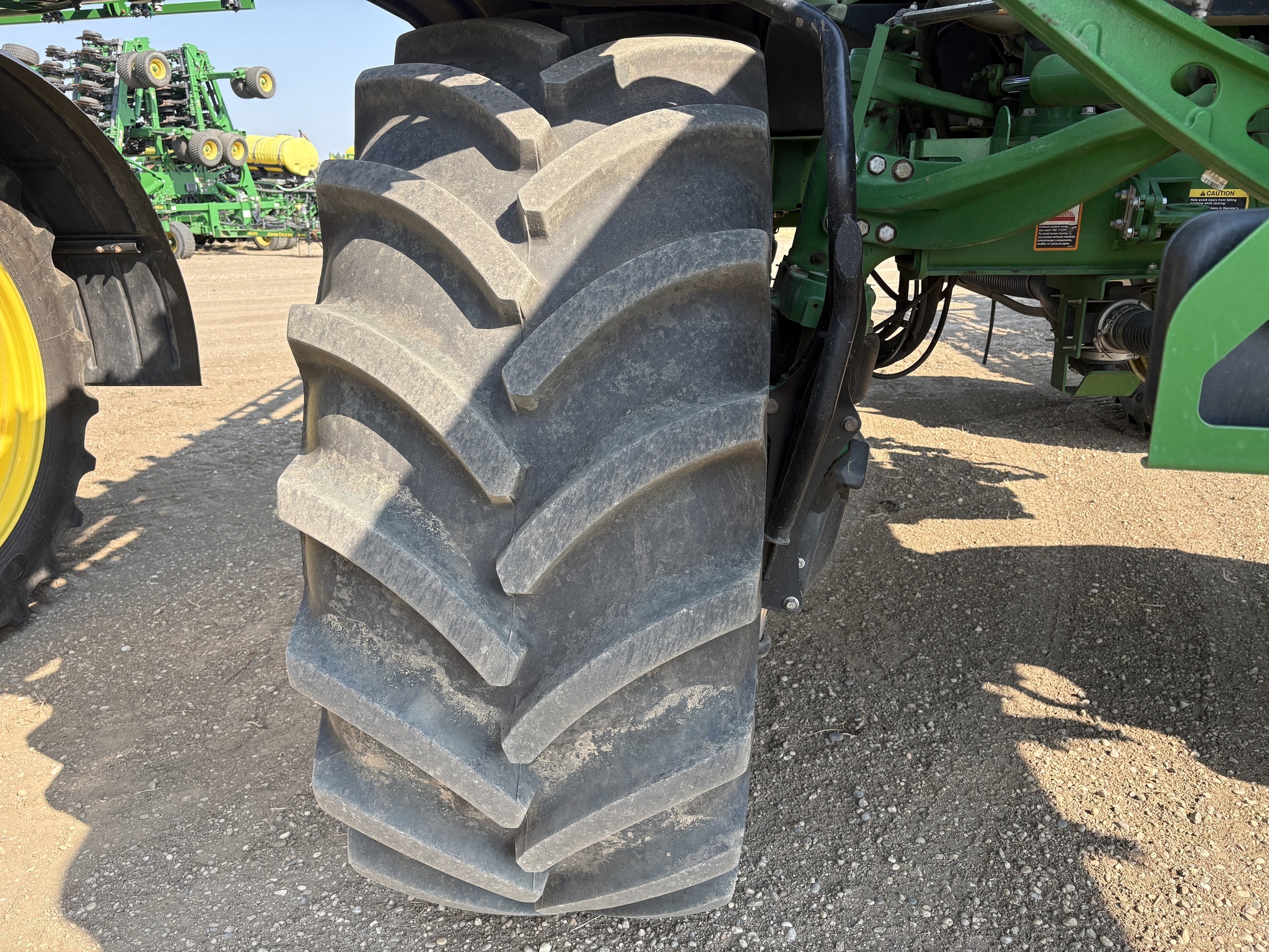 2019 John Deere R4045 Self-Propelled Sprayer
