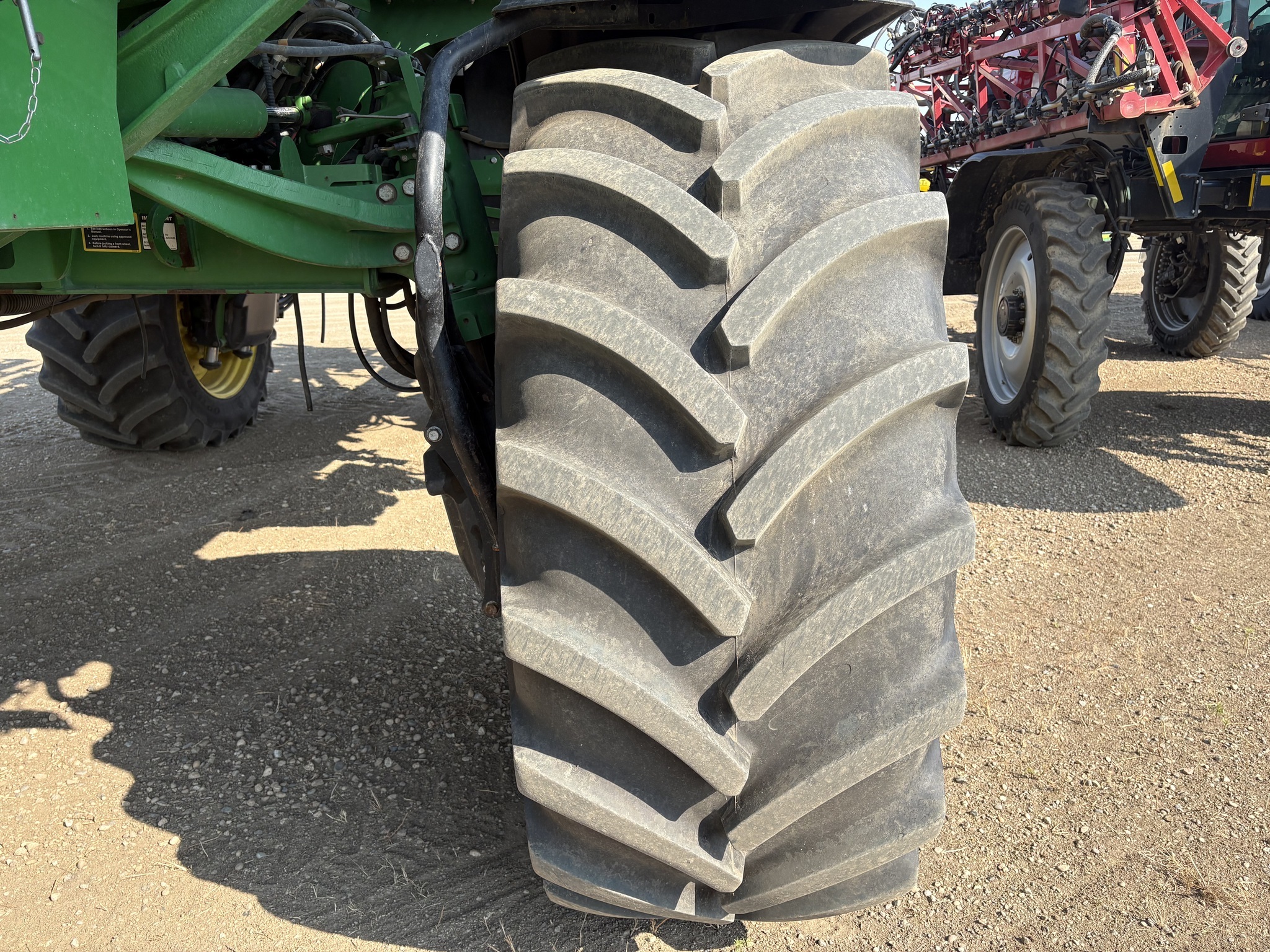 2019 John Deere R4045 Self-Propelled Sprayer