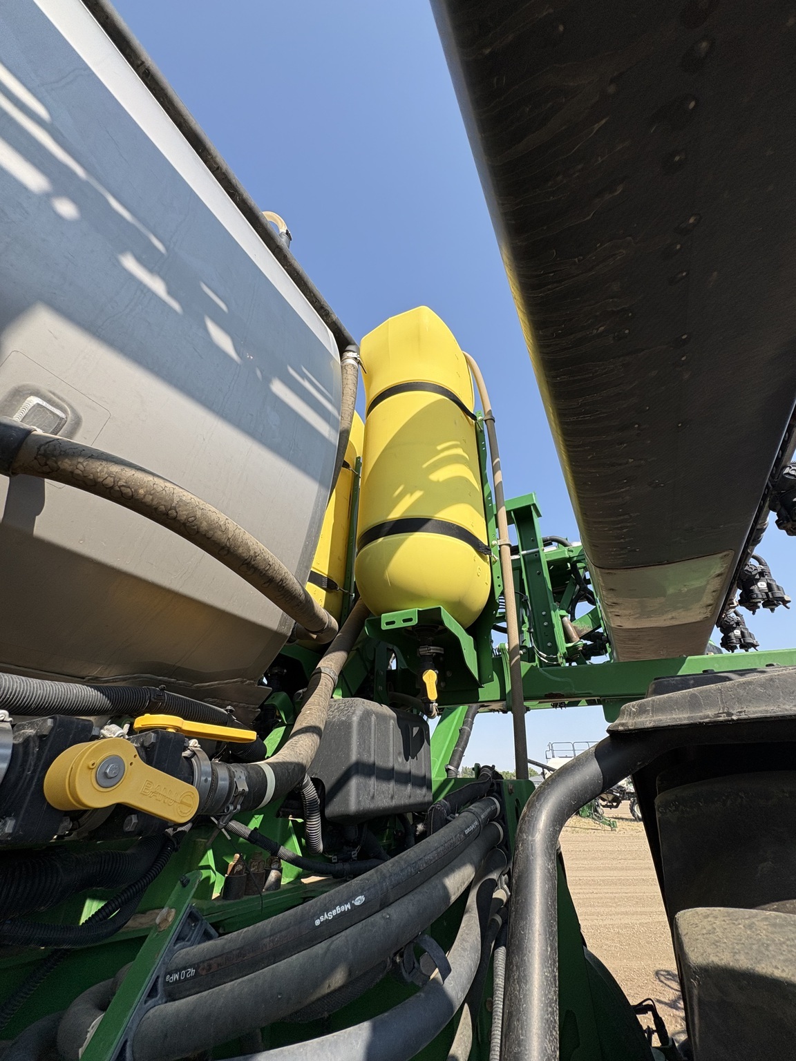 2019 John Deere R4045 Self-Propelled Sprayer