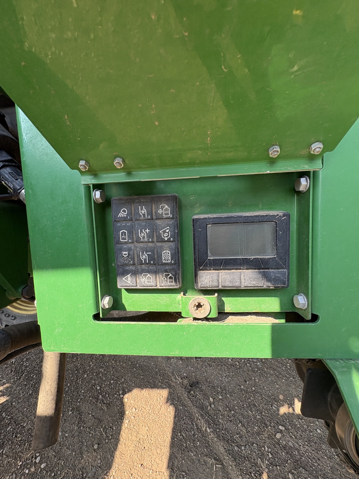 2019 John Deere R4045 Self-Propelled Sprayer
