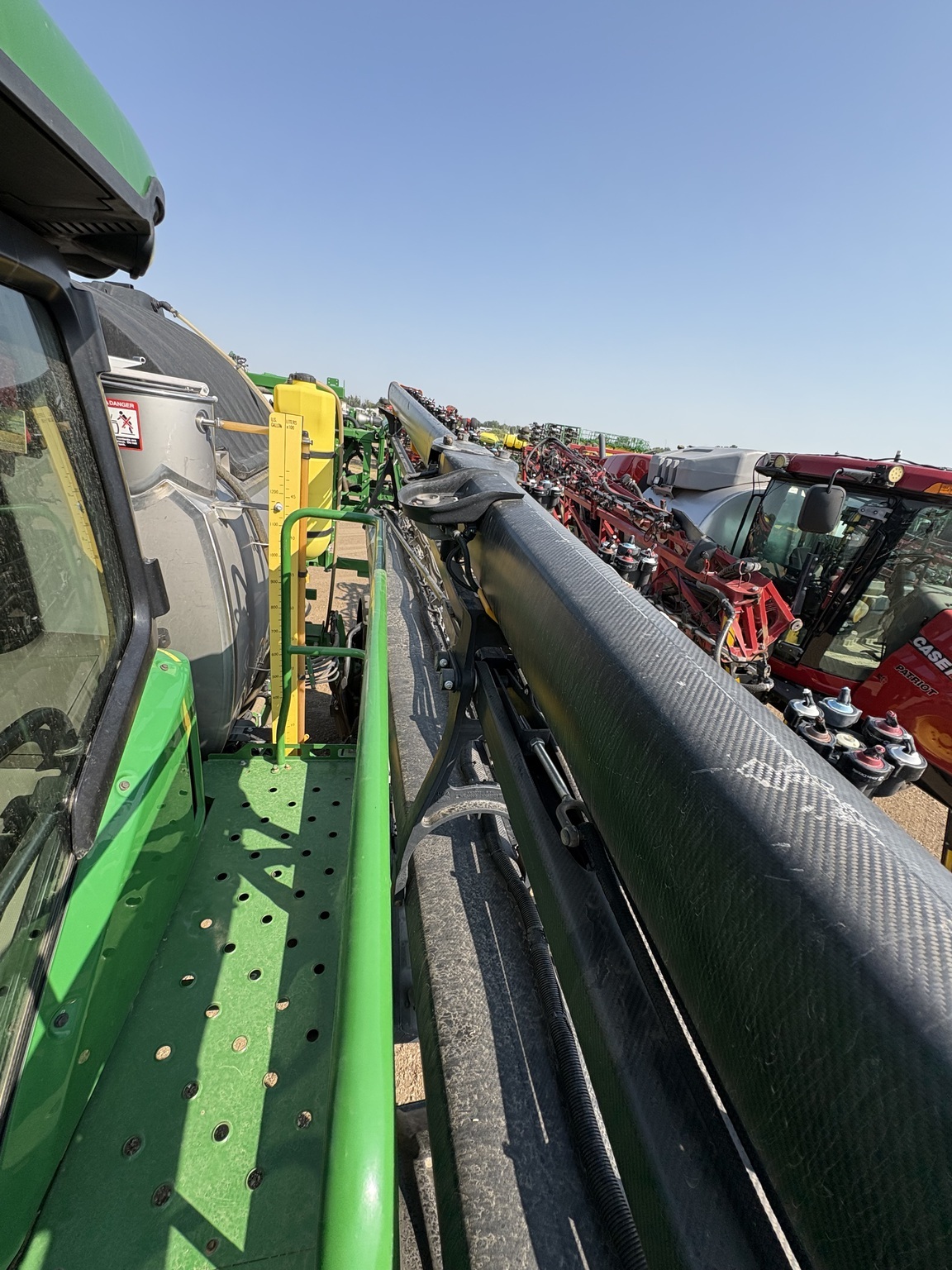 2019 John Deere R4045 Self-Propelled Sprayer