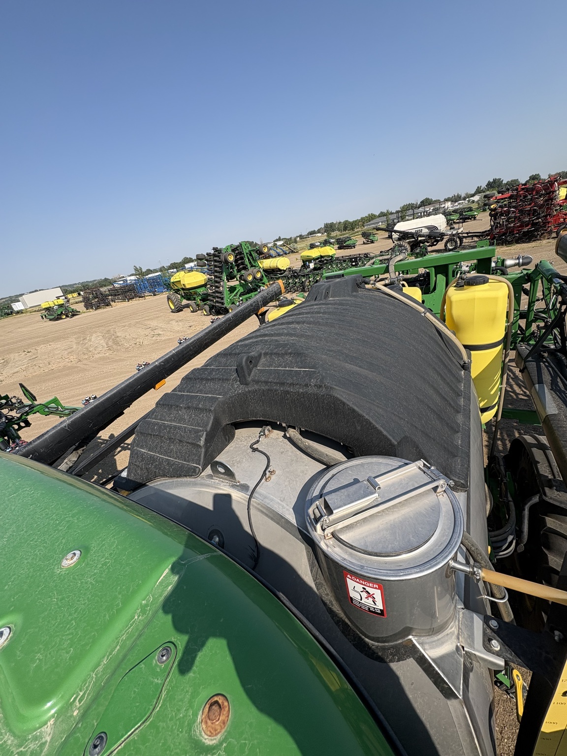 2019 John Deere R4045 Self-Propelled Sprayer