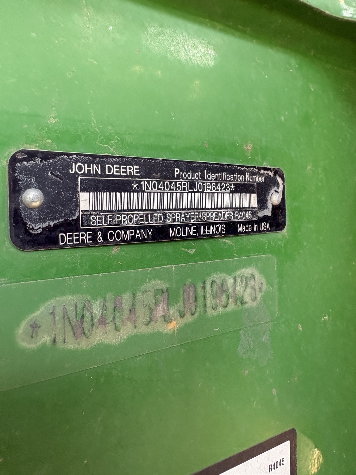 2019 John Deere R4045 Self-Propelled Sprayer