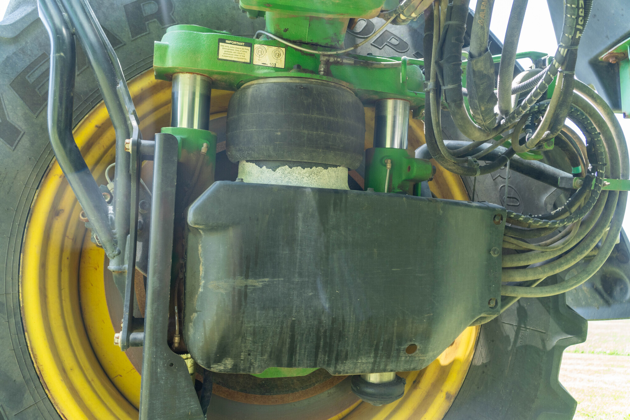 2023 John Deere 600R Loader and Skid Steer Attachment
