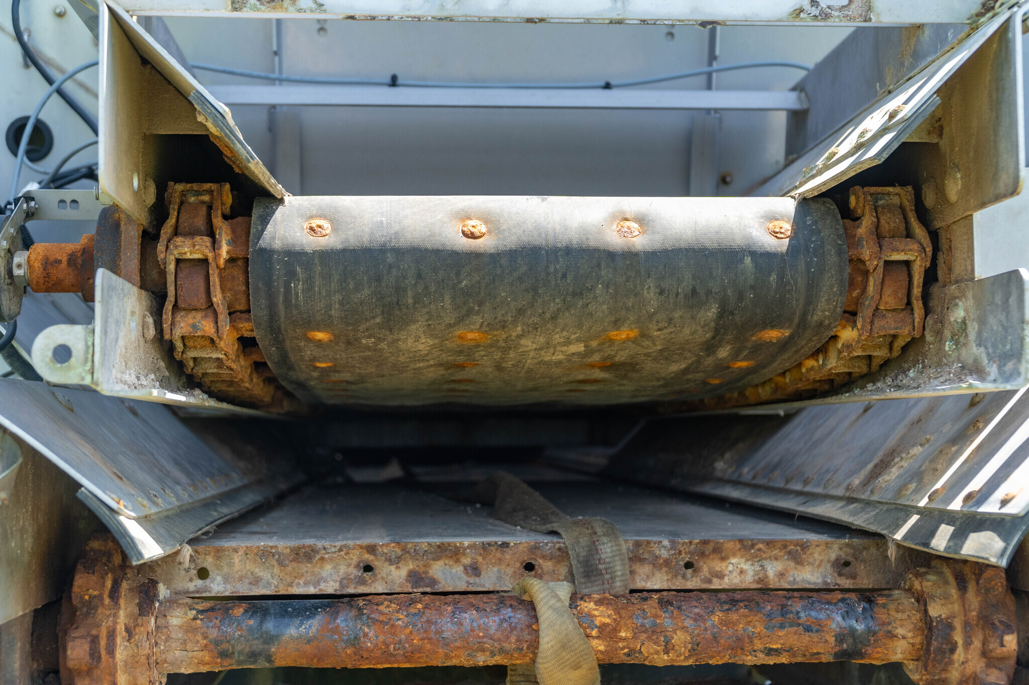 2023 John Deere 600R Loader and Skid Steer Attachment