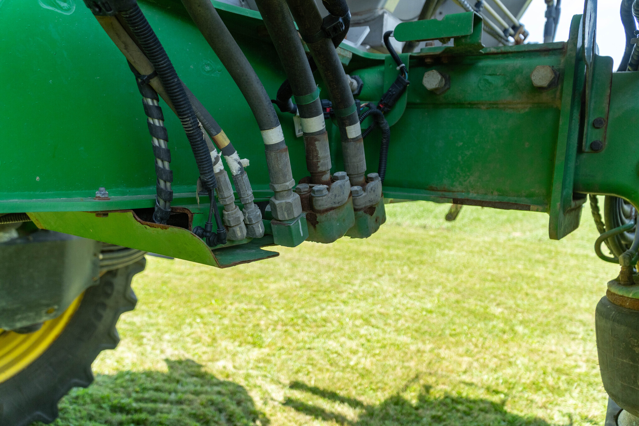 2023 John Deere 600R Loader and Skid Steer Attachment