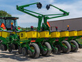 2012 John Deere 1760 Planter