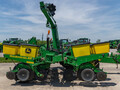 2012 John Deere 1760 Planter