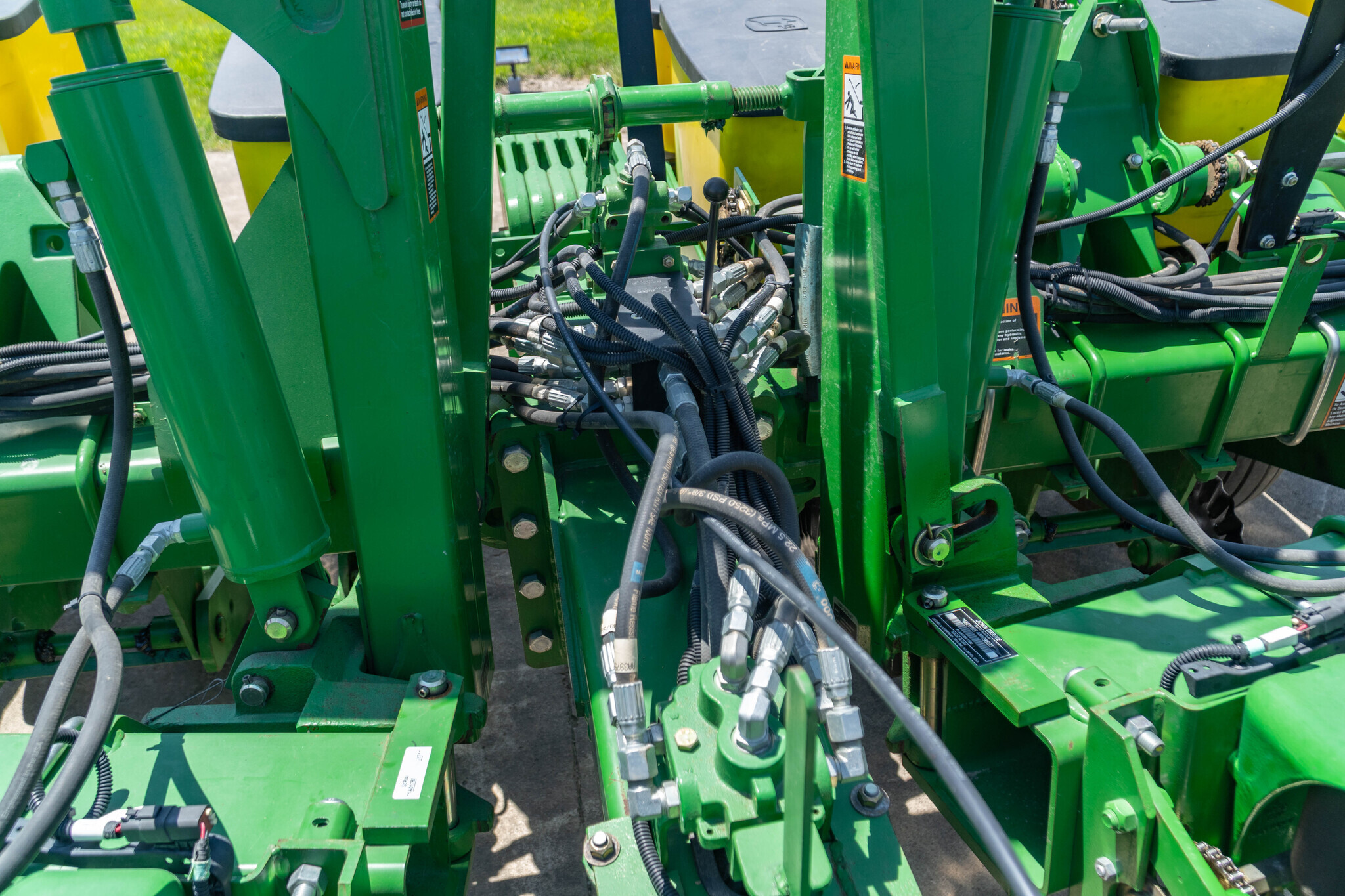 2012 John Deere 1760 Planter