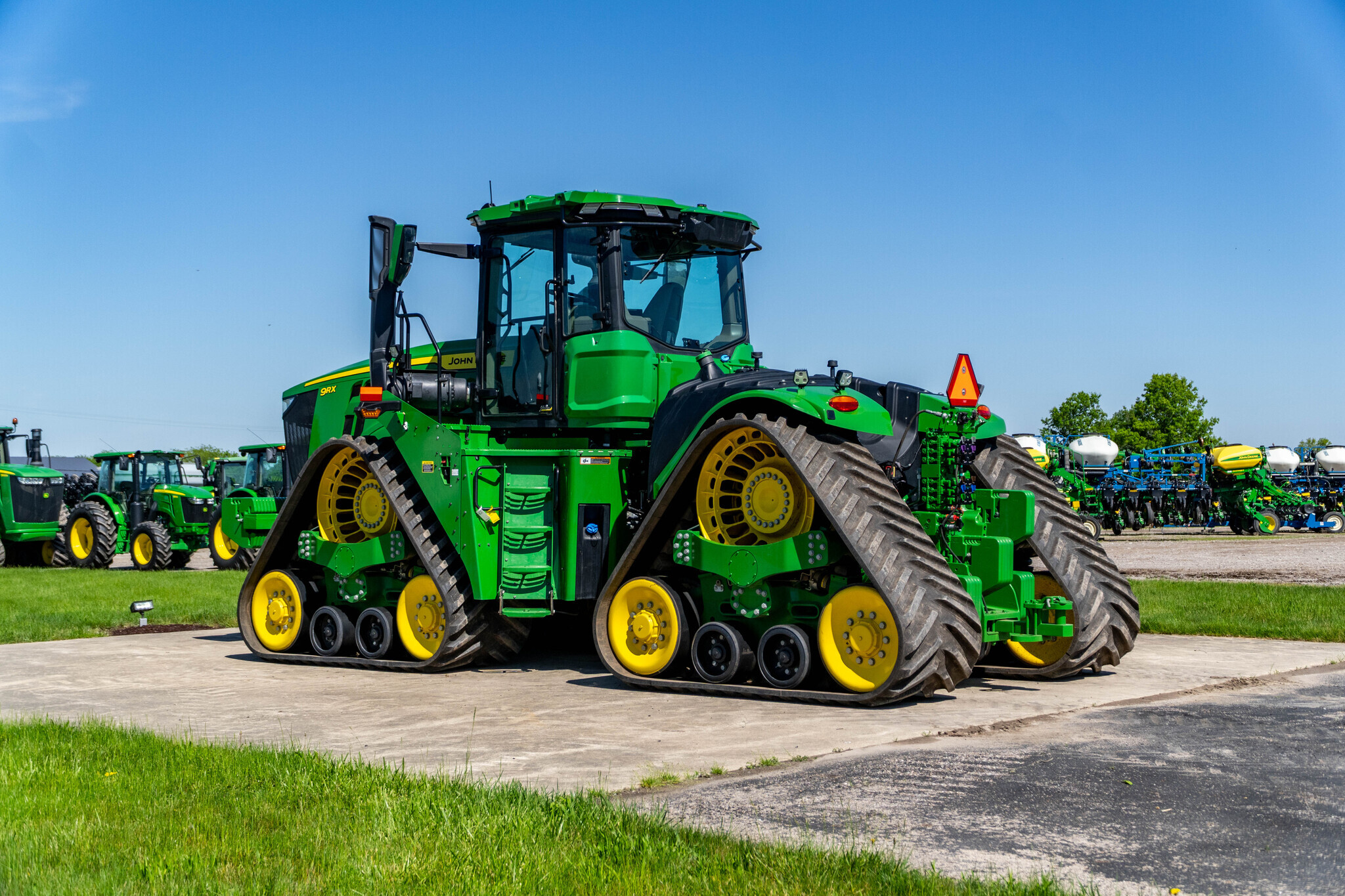2025 John Deere 9RX 640 Tractor