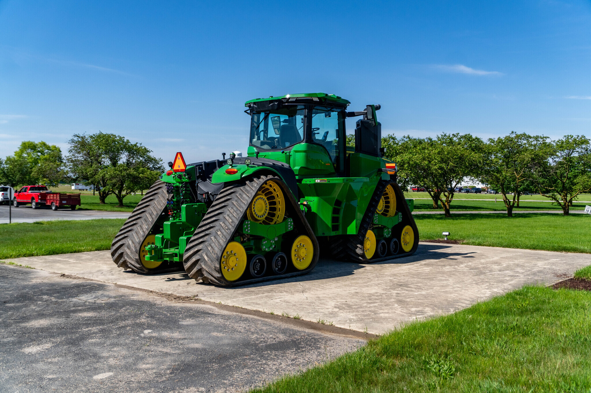 2025 John Deere 9RX 640 Tractor