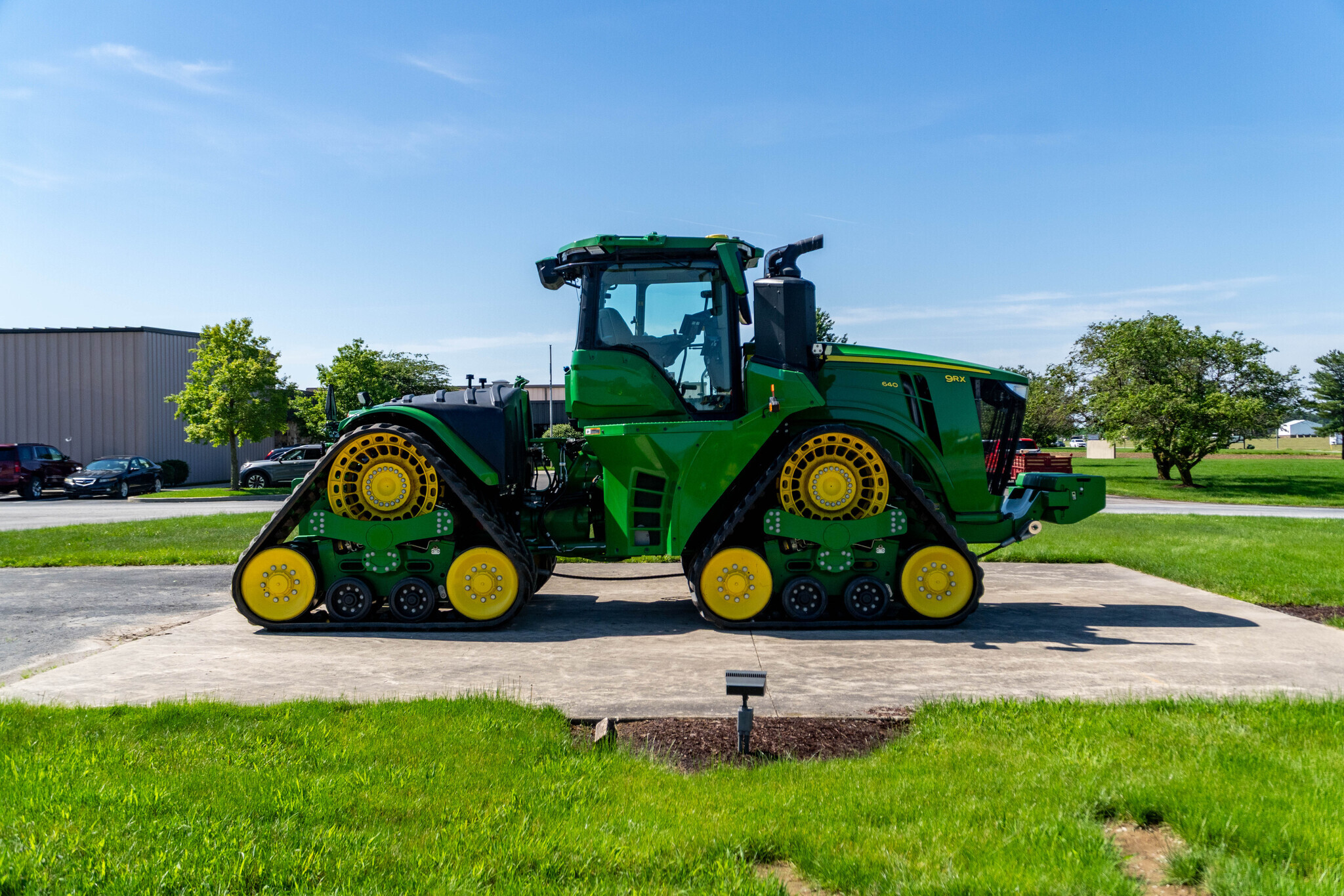 2025 John Deere 9RX 640 Tractor