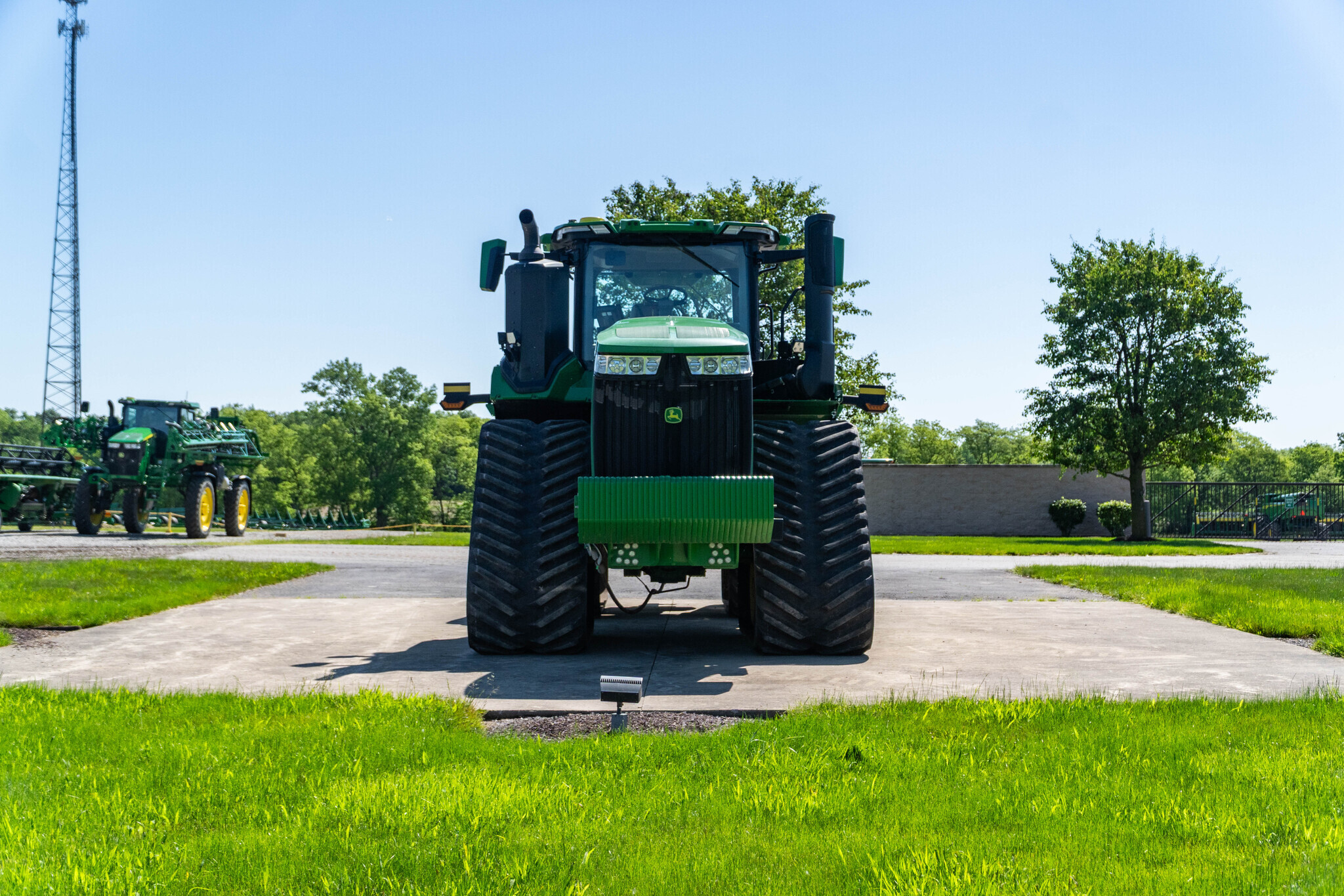 2025 John Deere 9RX 640 Tractor