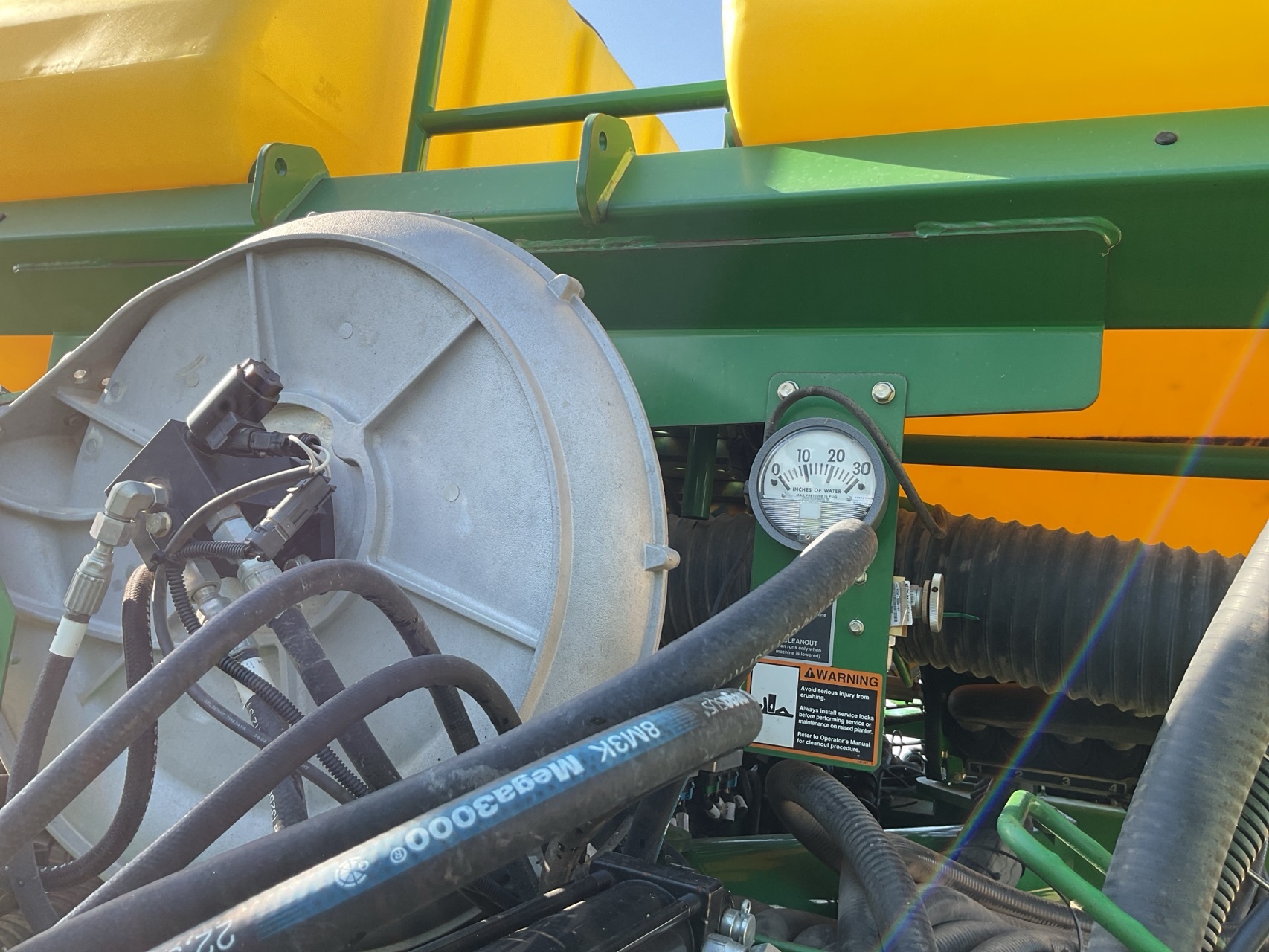 2014 John Deere 1795 Planter