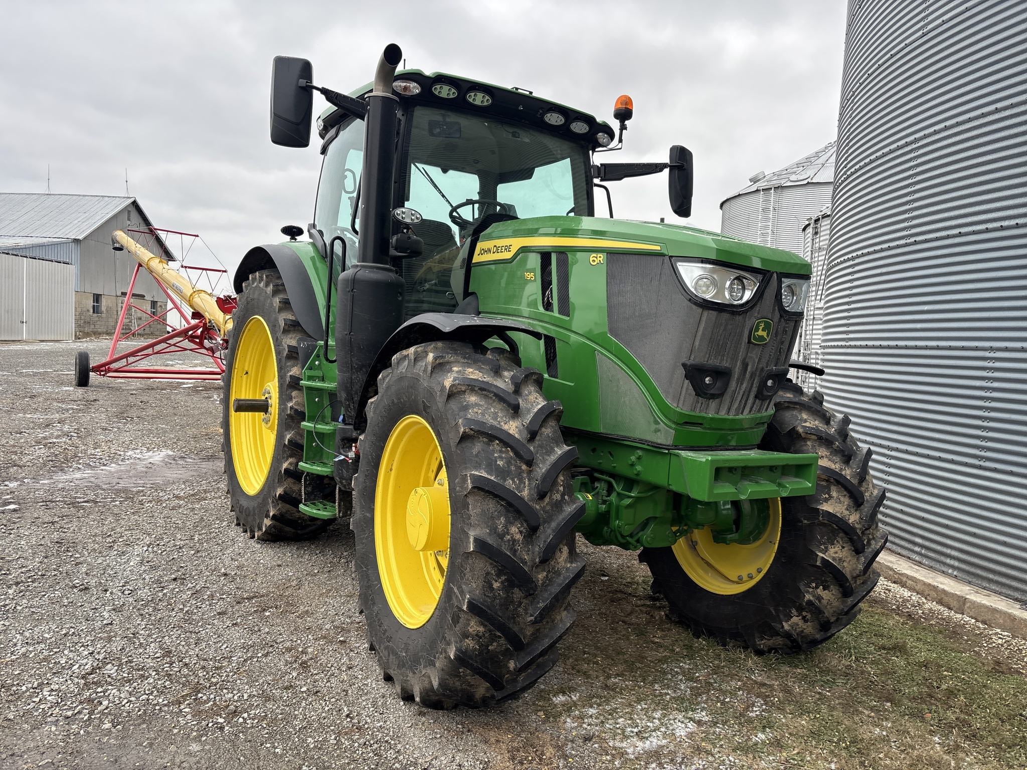 2024 John Deere 6R 195 Tractor