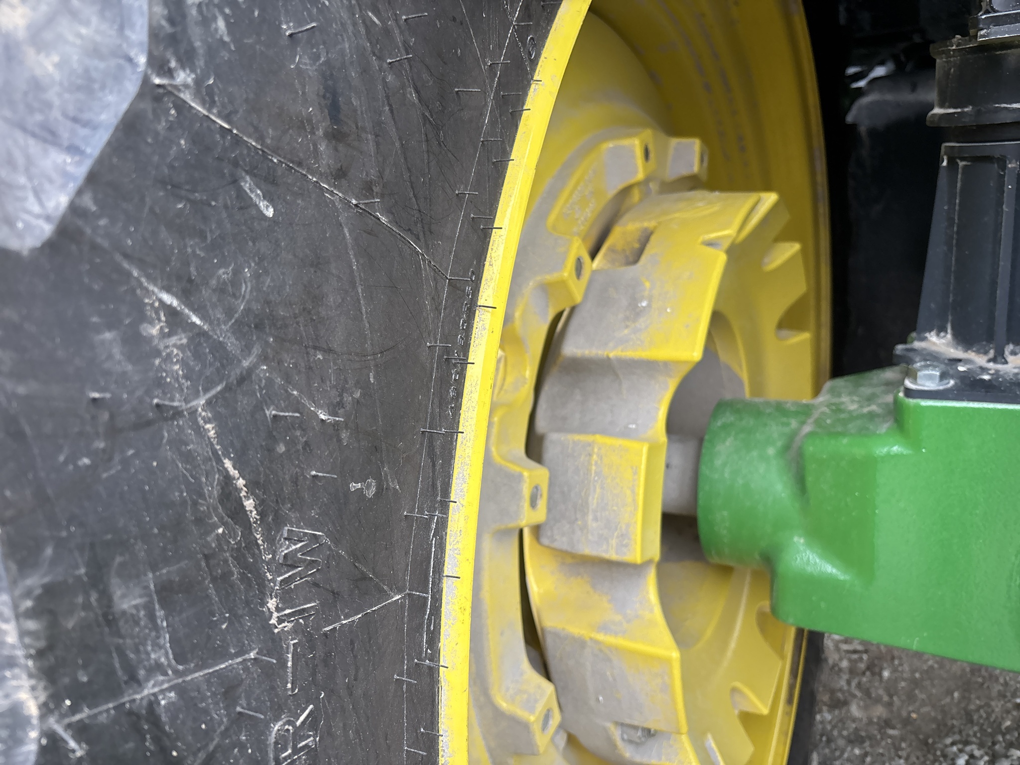 2024 John Deere 6R 195 Tractor
