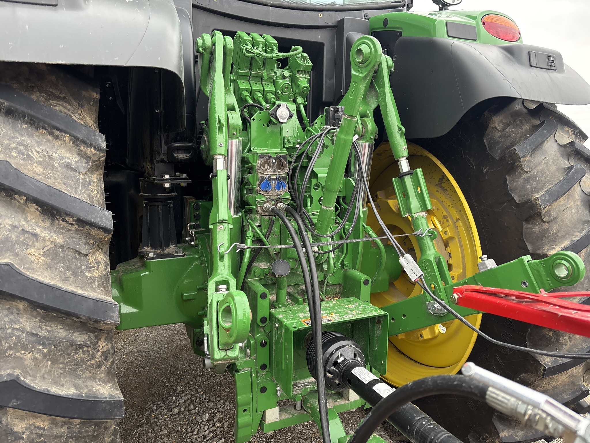 2024 John Deere 6R 195 Tractor