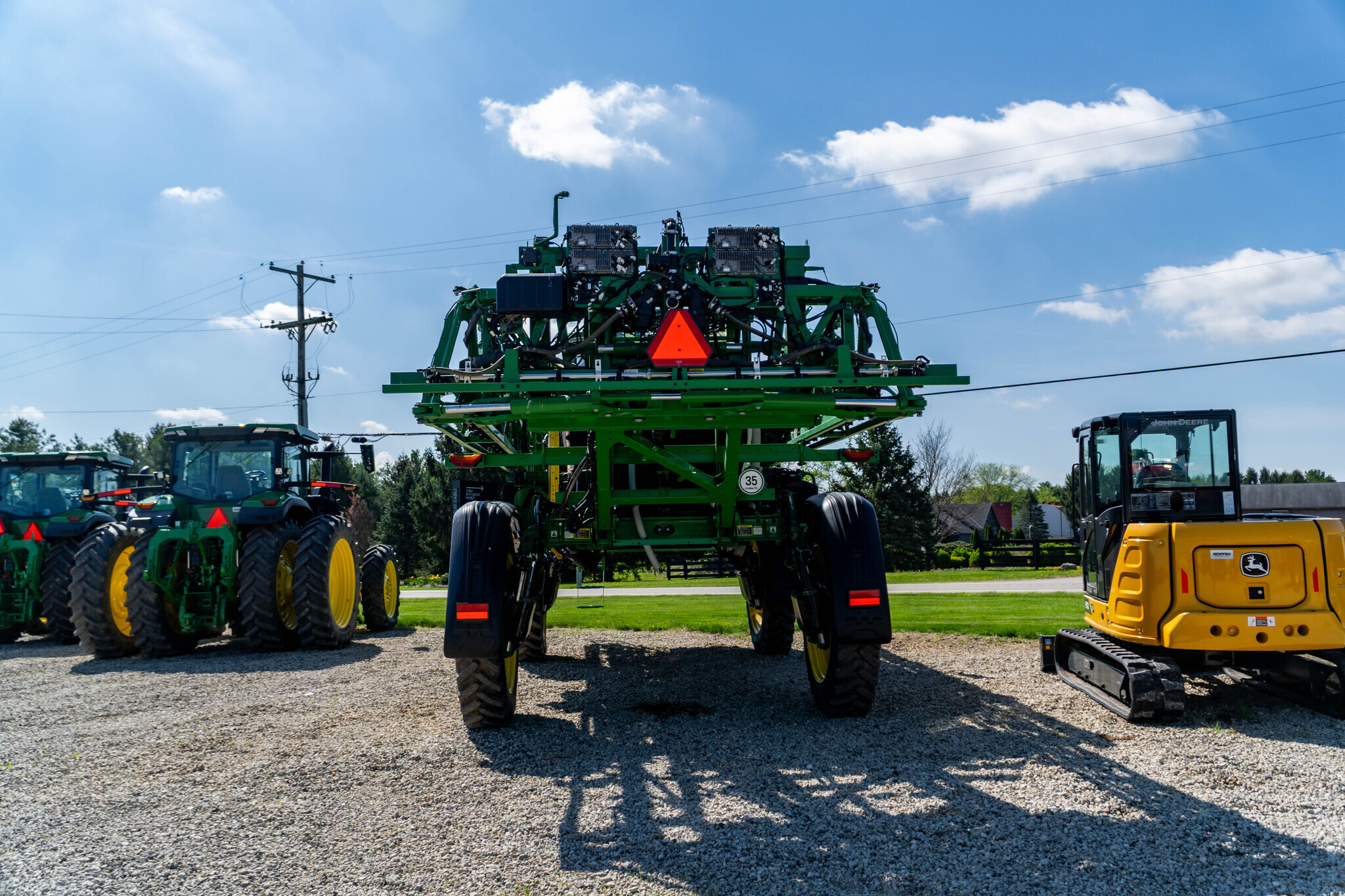 2025 John Deere 410R Self-Propelled Sprayer