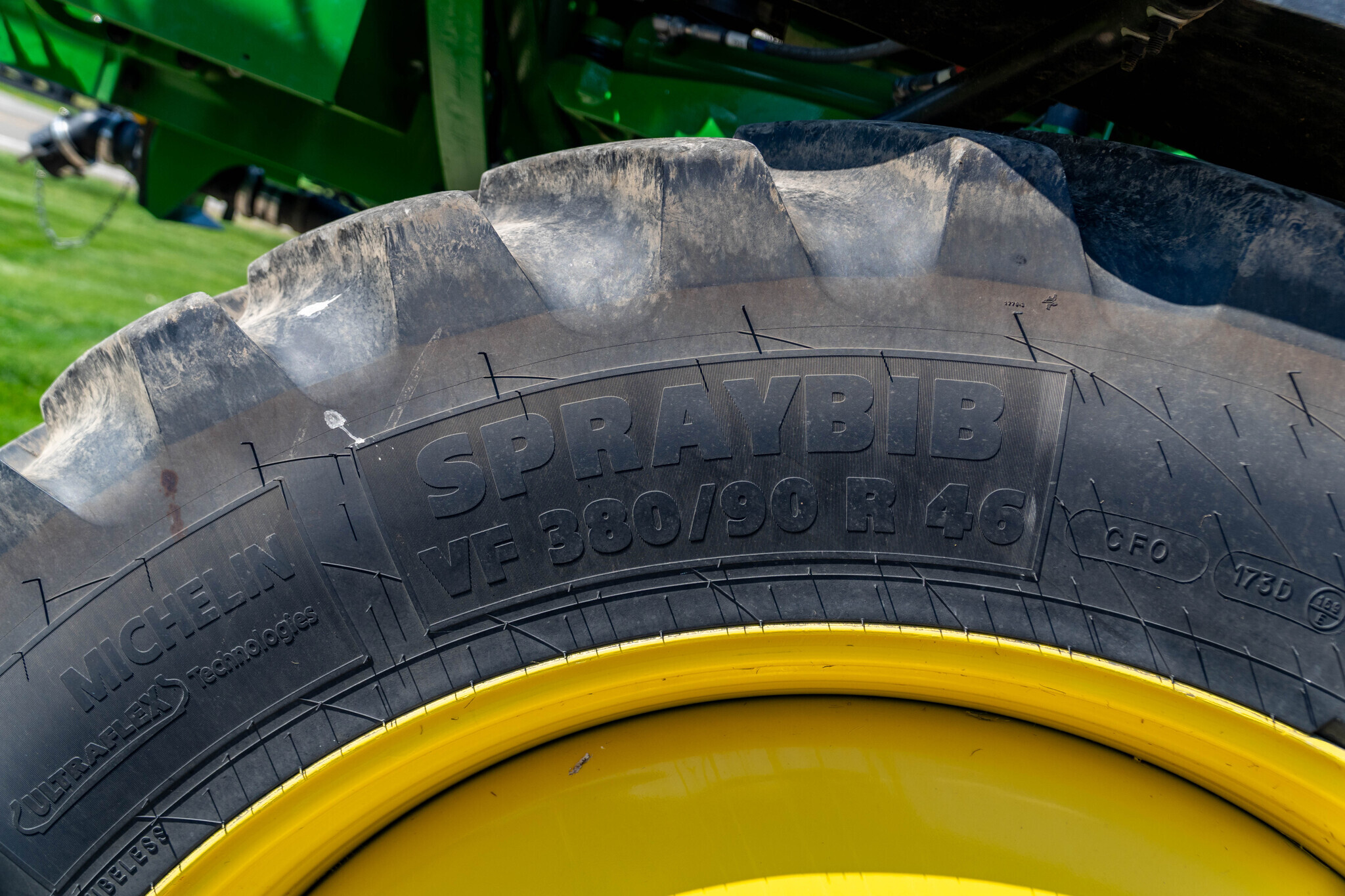 2025 John Deere 410R Self-Propelled Sprayer
