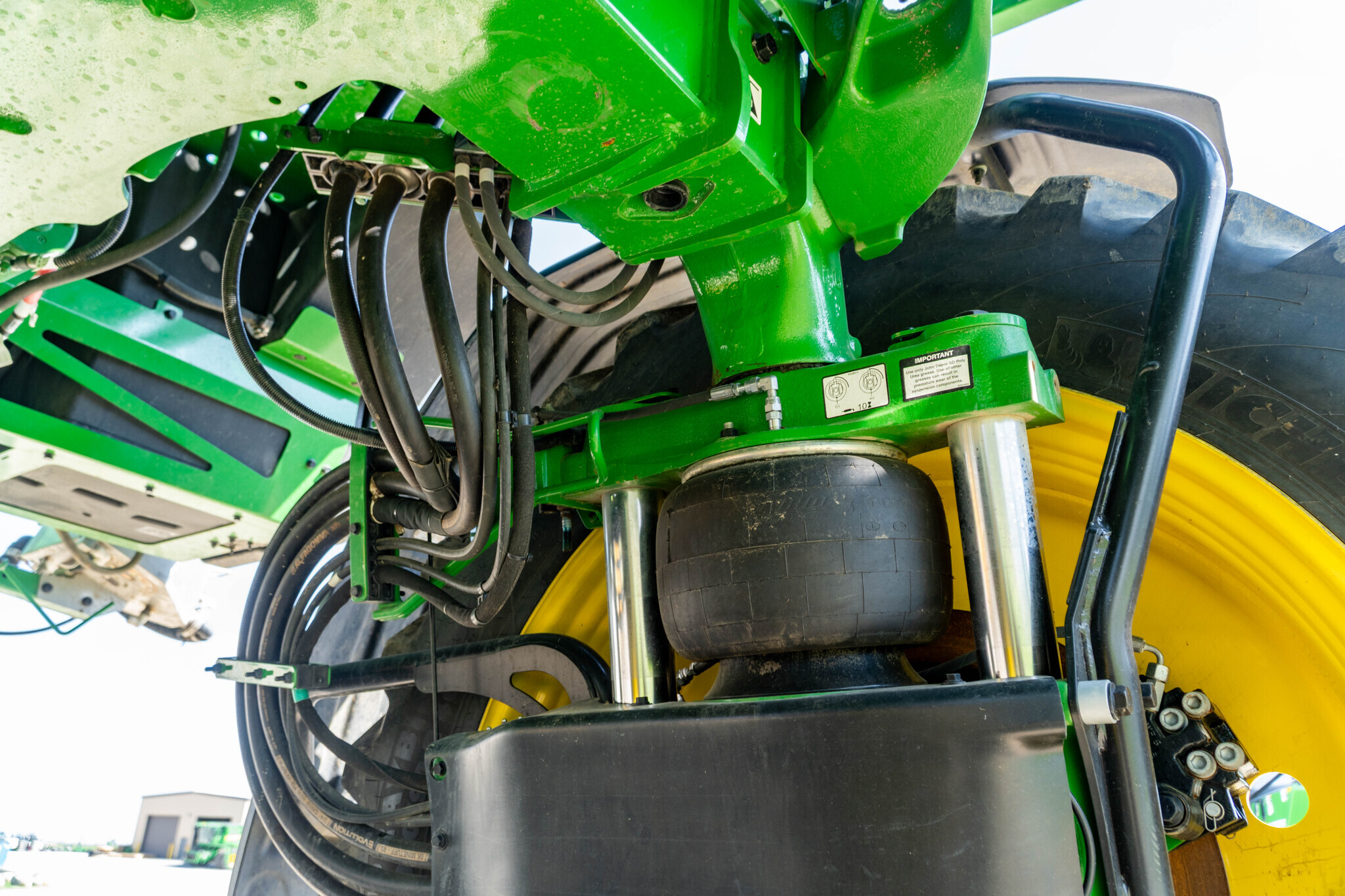 2025 John Deere 410R Self-Propelled Sprayer