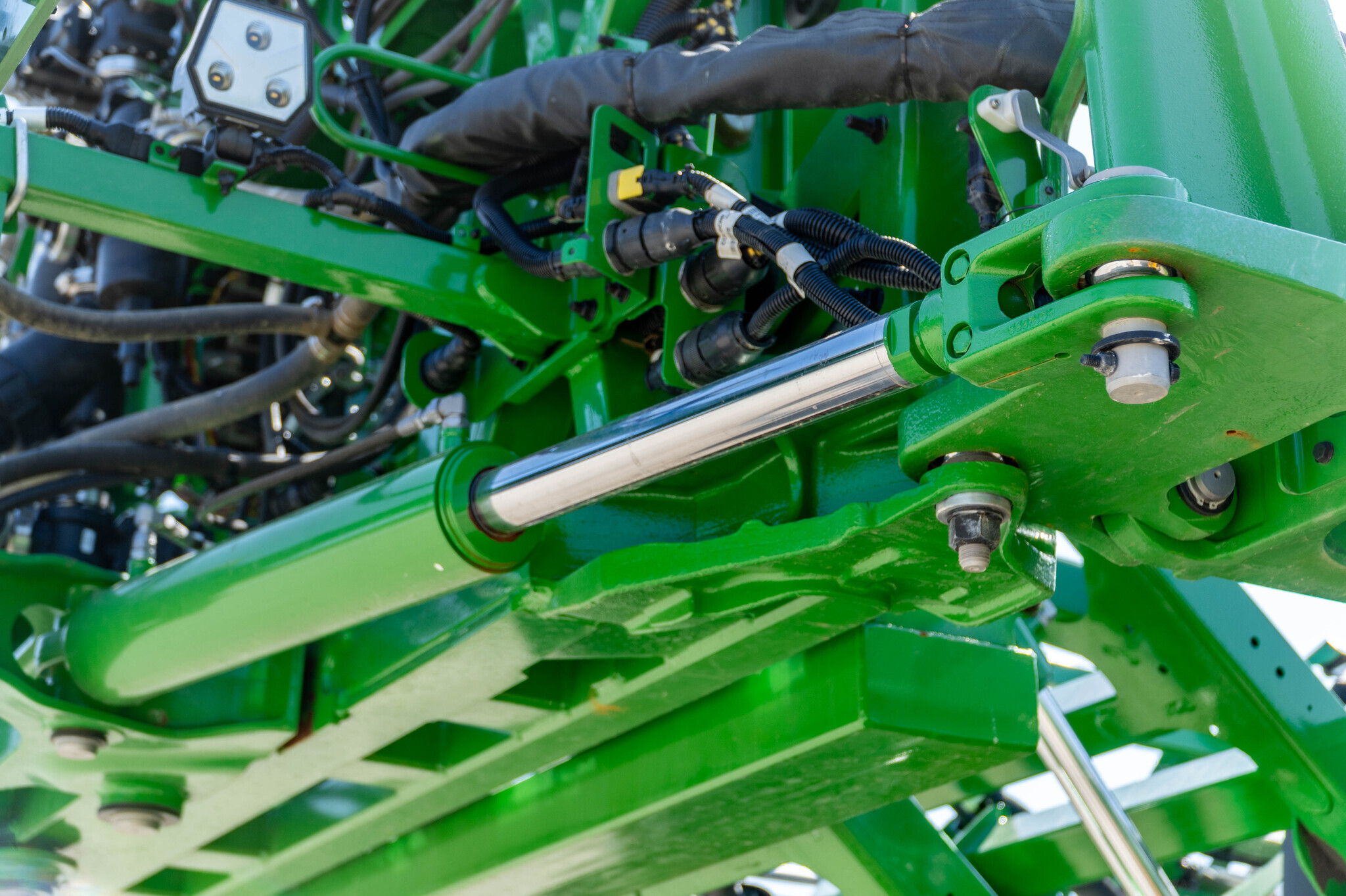 2025 John Deere 410R Self-Propelled Sprayer