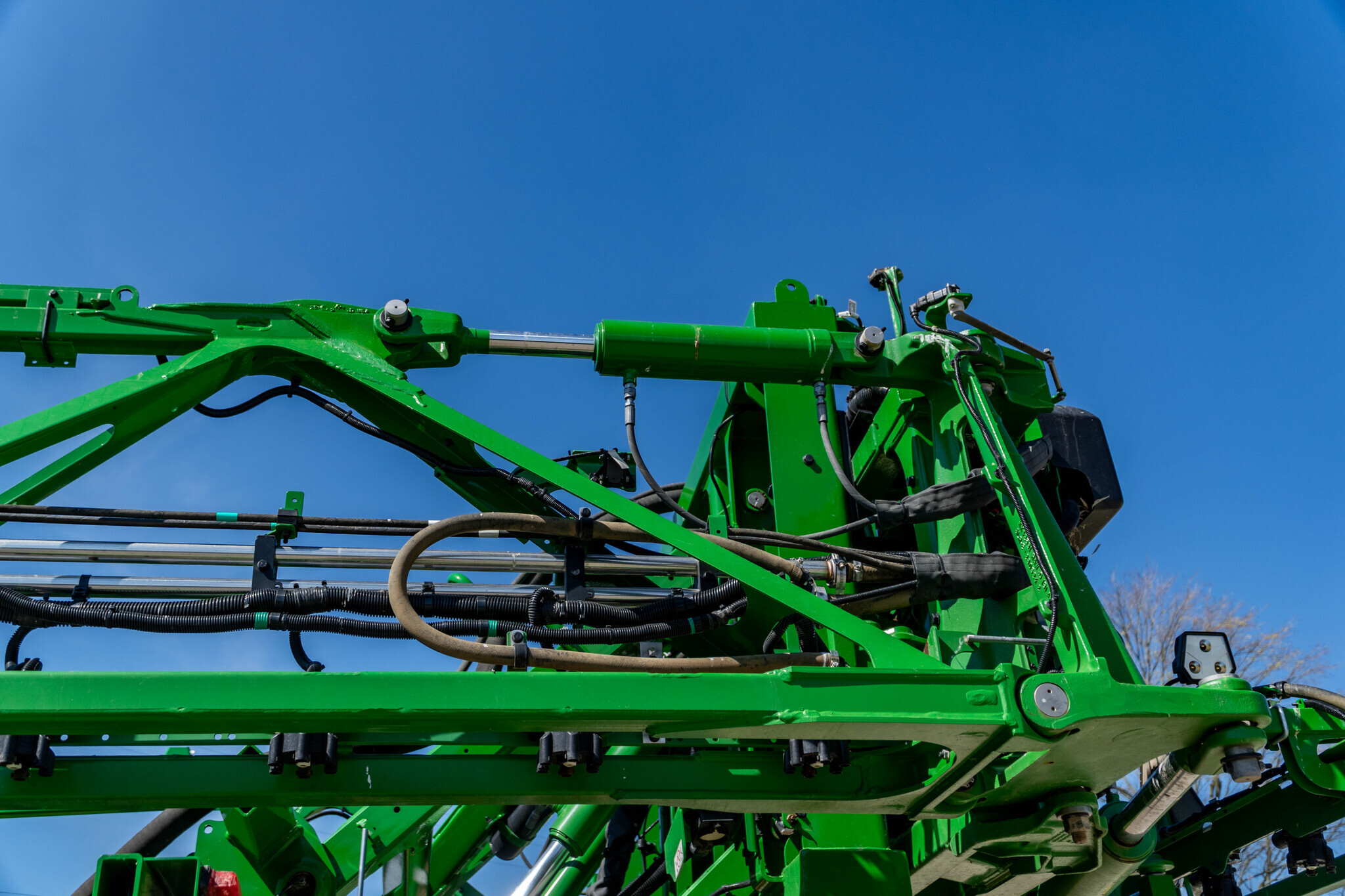 2025 John Deere 410R Self-Propelled Sprayer