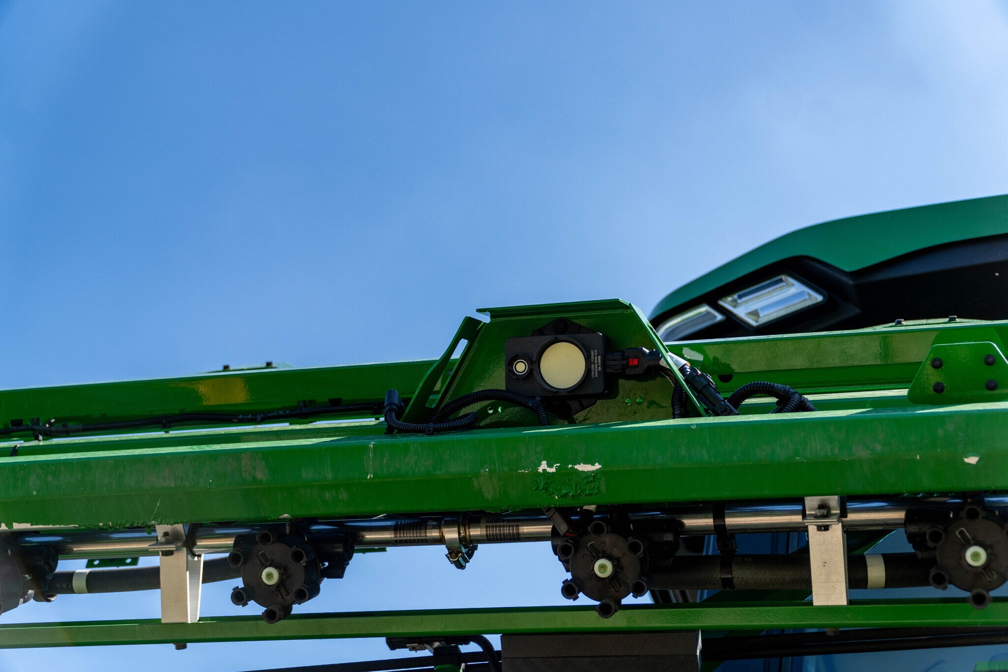 2025 John Deere 410R Self-Propelled Sprayer