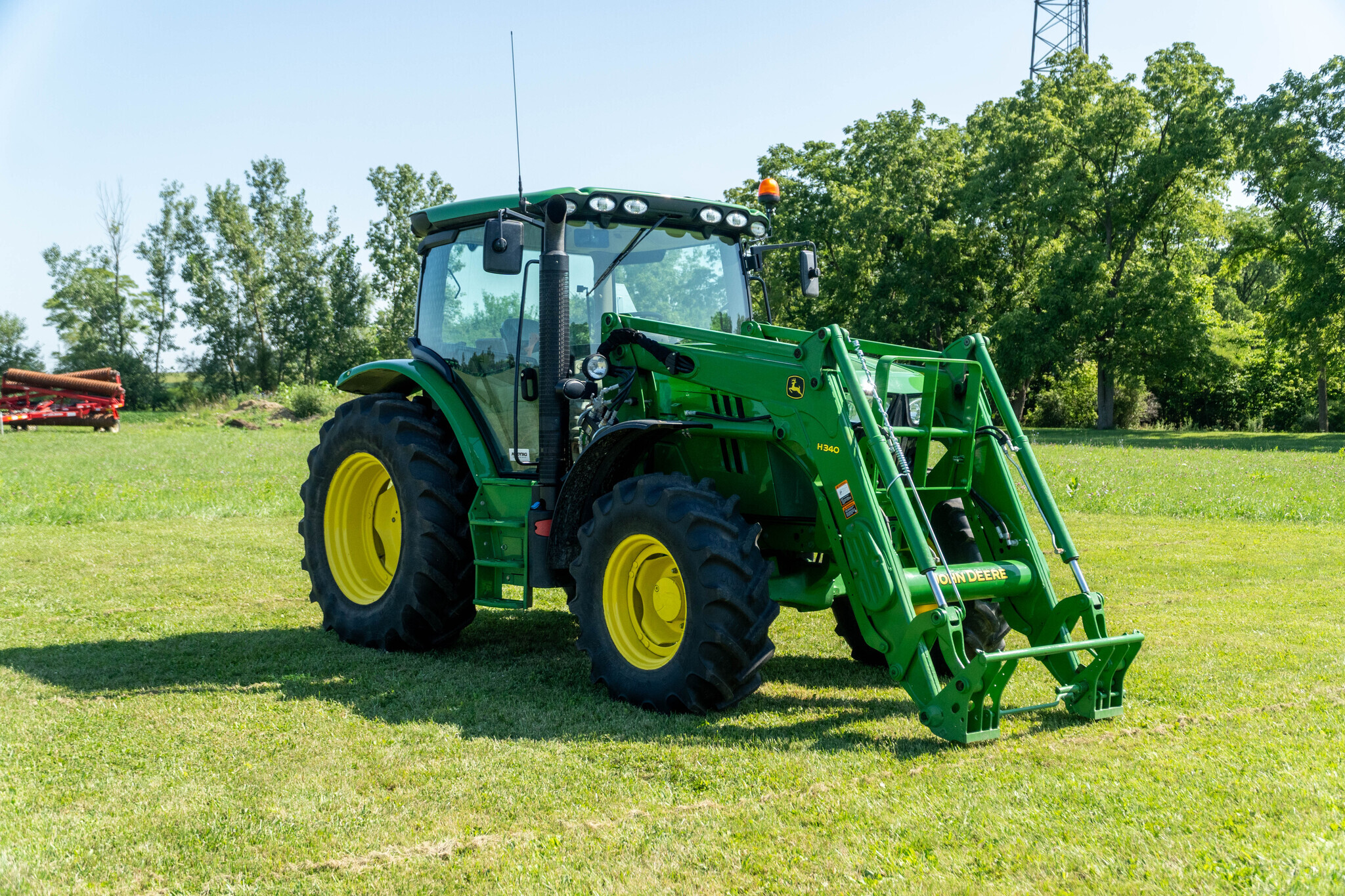 2013 John Deere 6115R Tractor