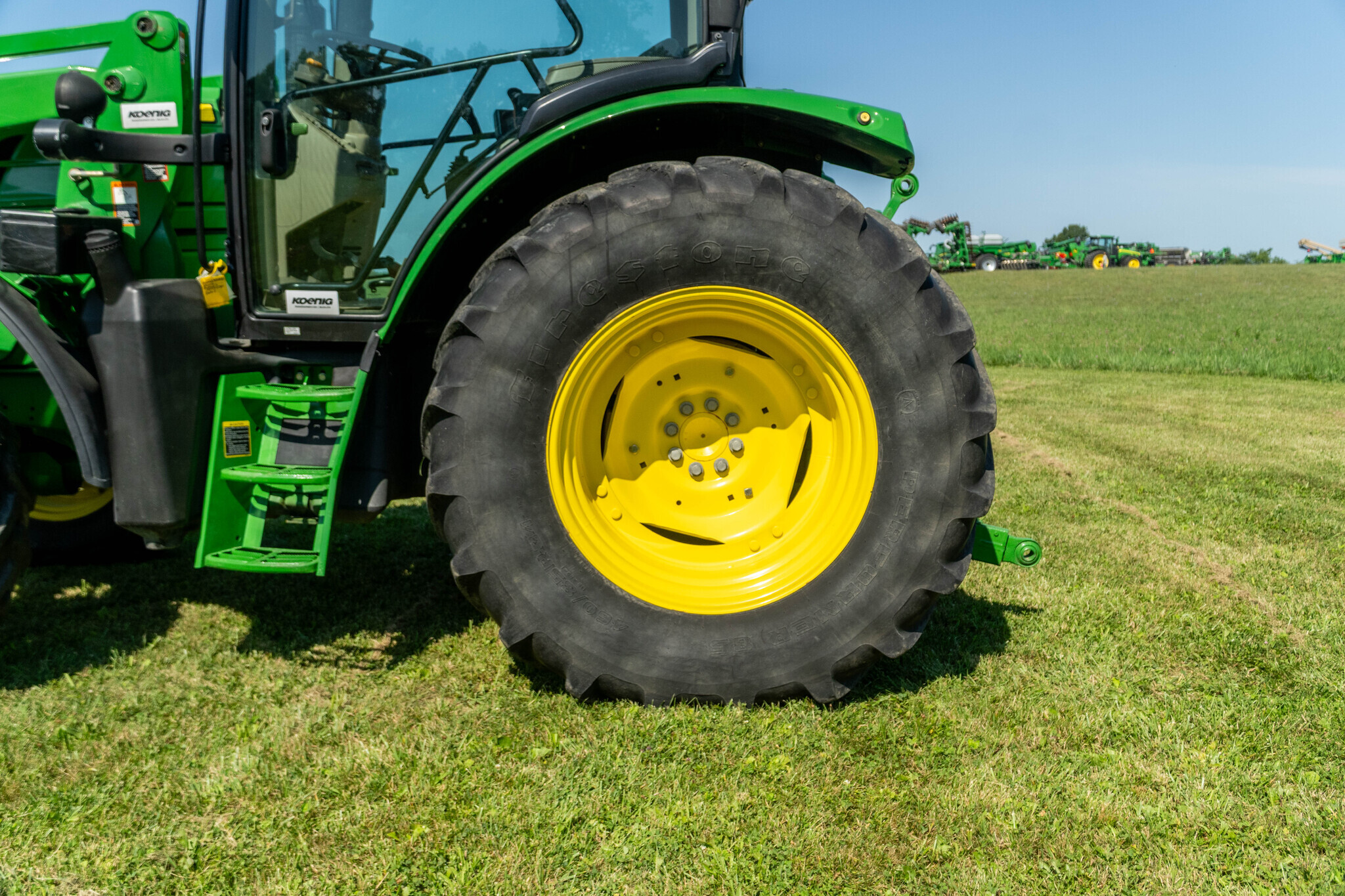 2013 John Deere 6115R Tractor