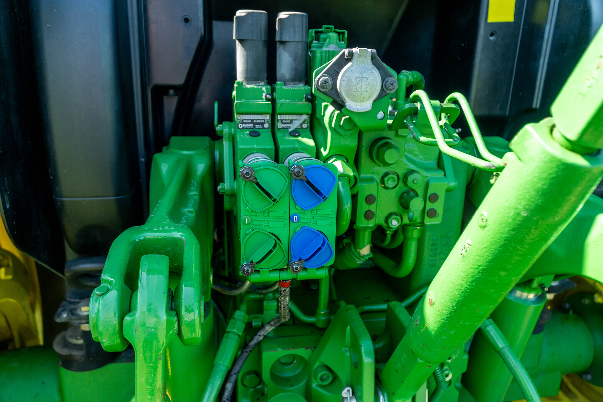 2013 John Deere 6115R Tractor
