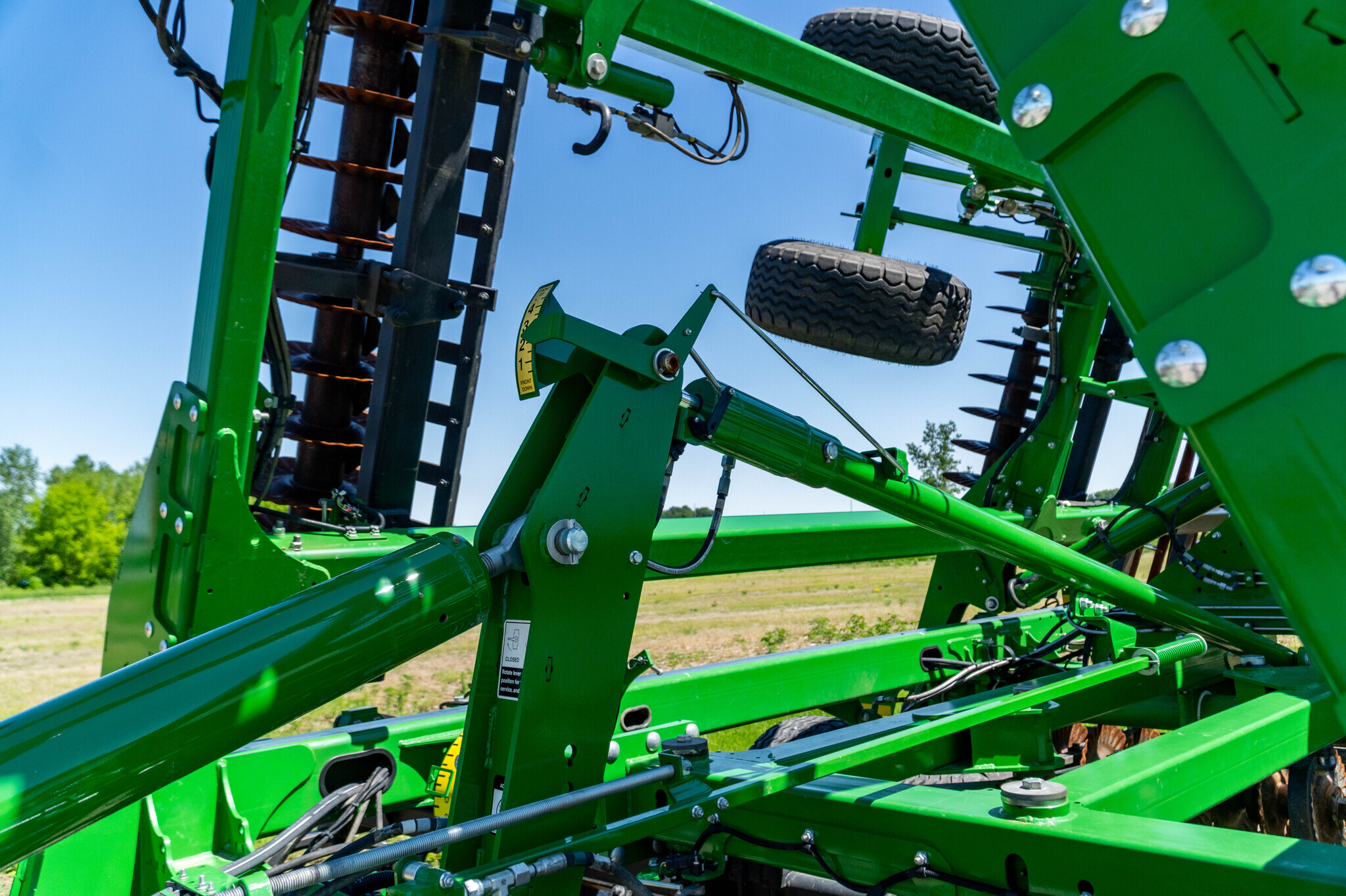 2023 John Deere 2660VT Vertical Tillage